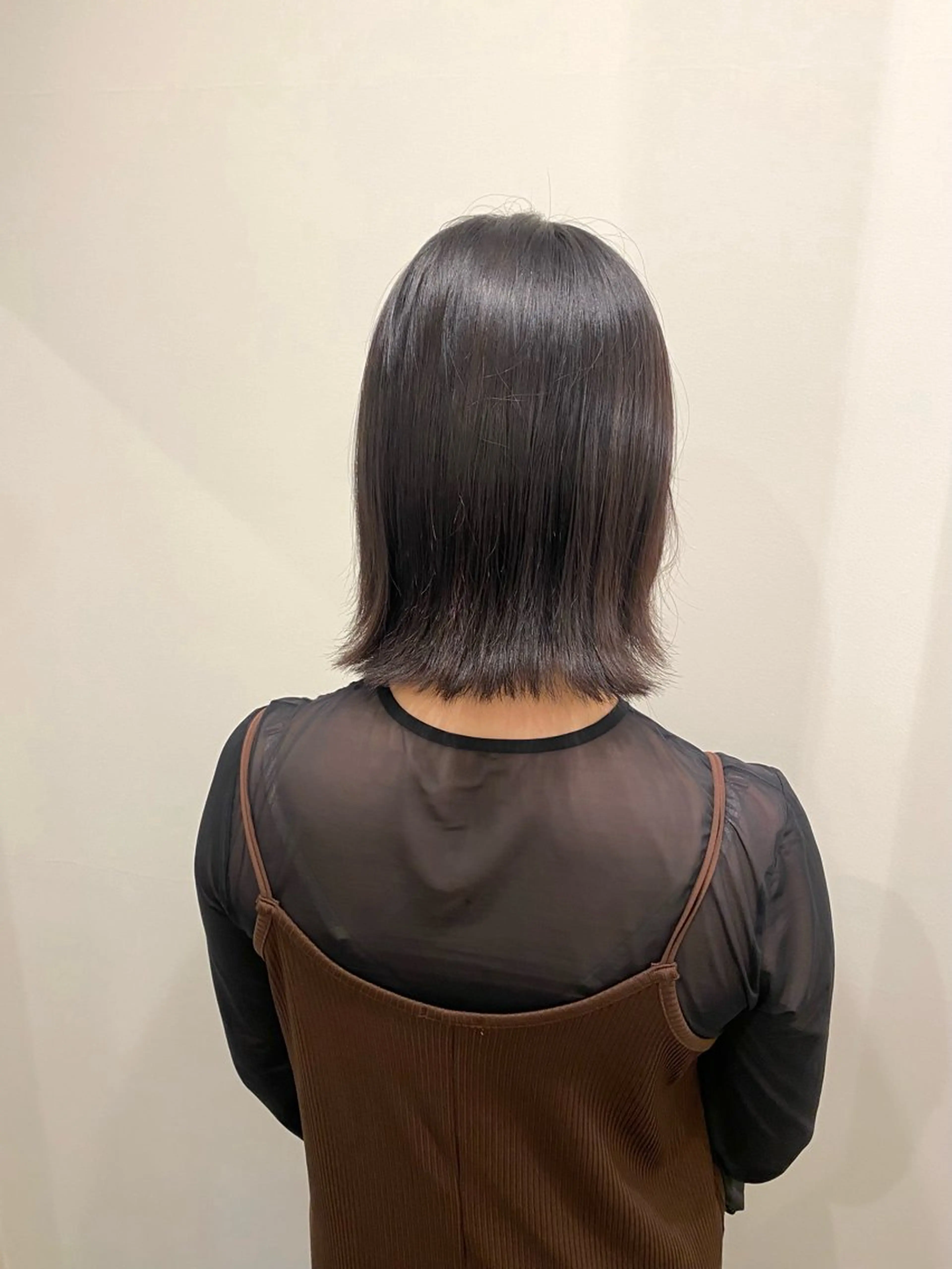 ショート 外ハネヘア カット ヘアカラー トリートメント 🍑 モモカ🍑のヘアスタイル