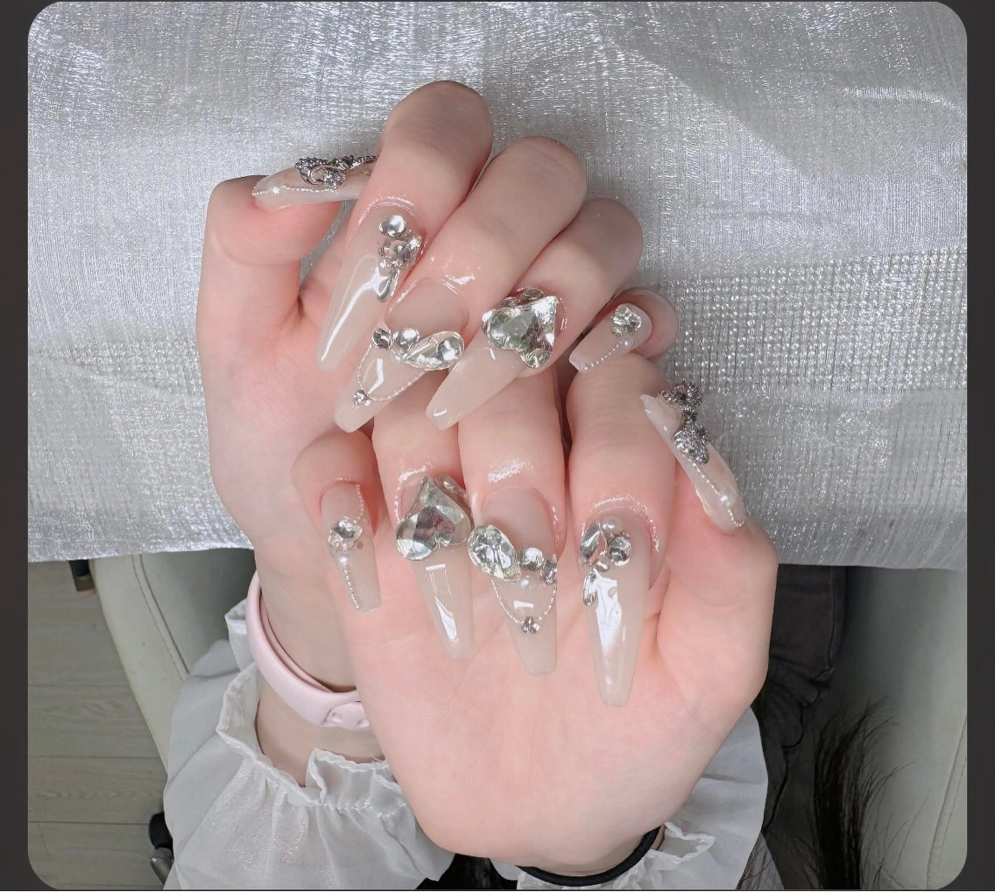 ネイル フレンチネイル ジェルネイル ハロウィン キラキラネイル 韓国ネイル ハンドネイル H.baby Nail Salonのネイルデザイン