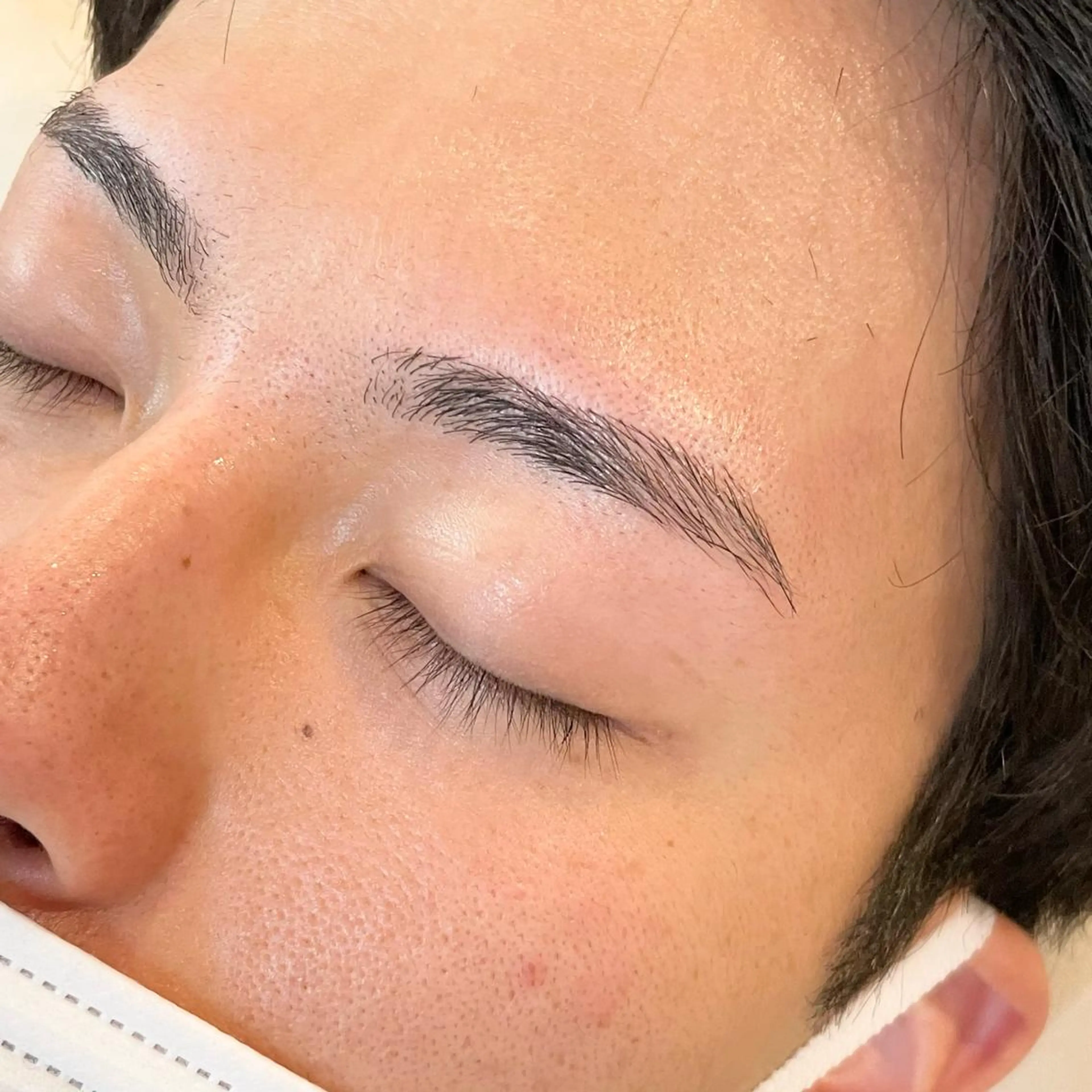 アイブロウ ホワイトアイ HIKARUの眉毛・アイブロウイメージ