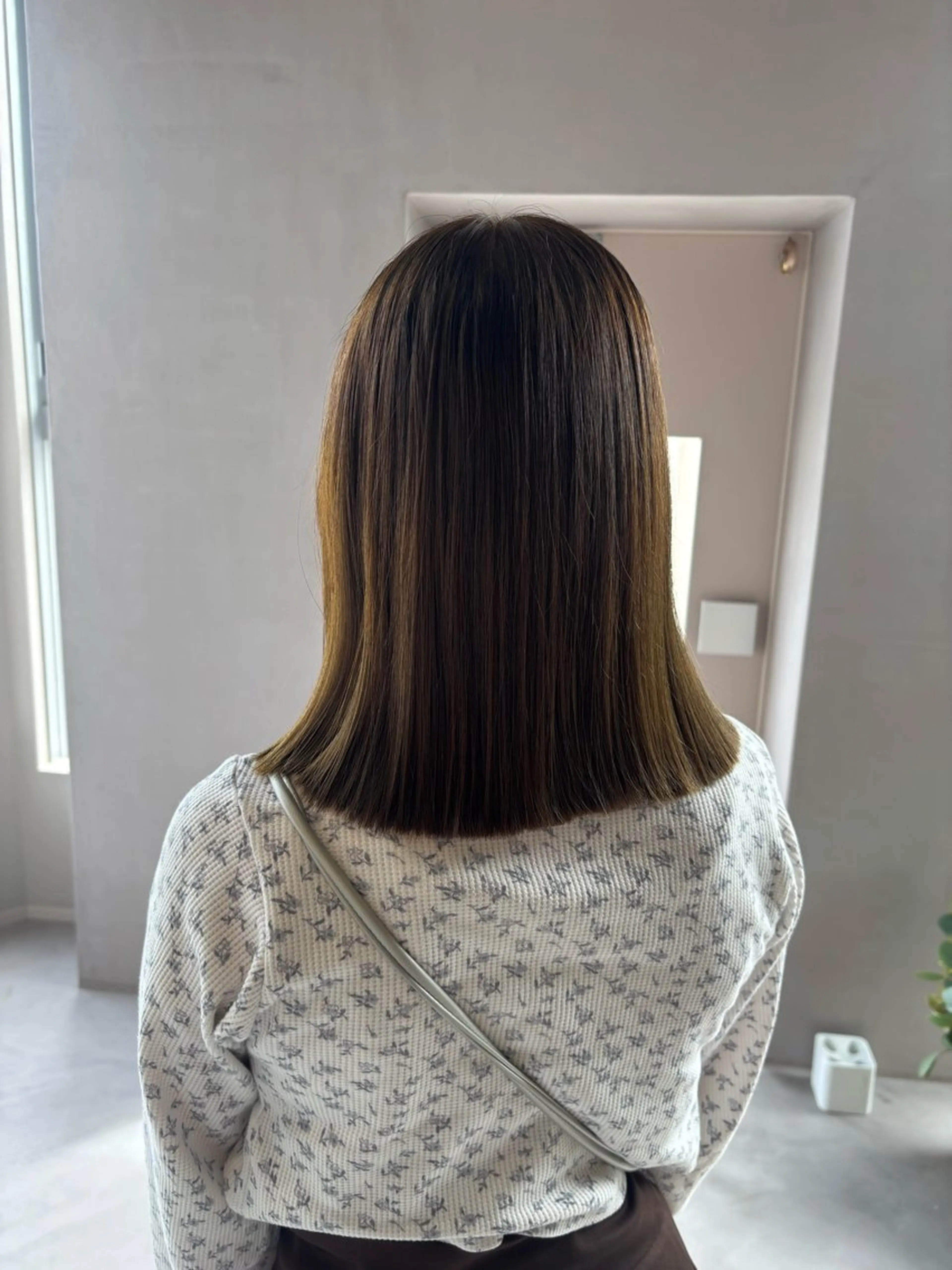 ミディアム ヘアカラー 透明感カラーが得意✨ arakawayuaのヘアスタイル