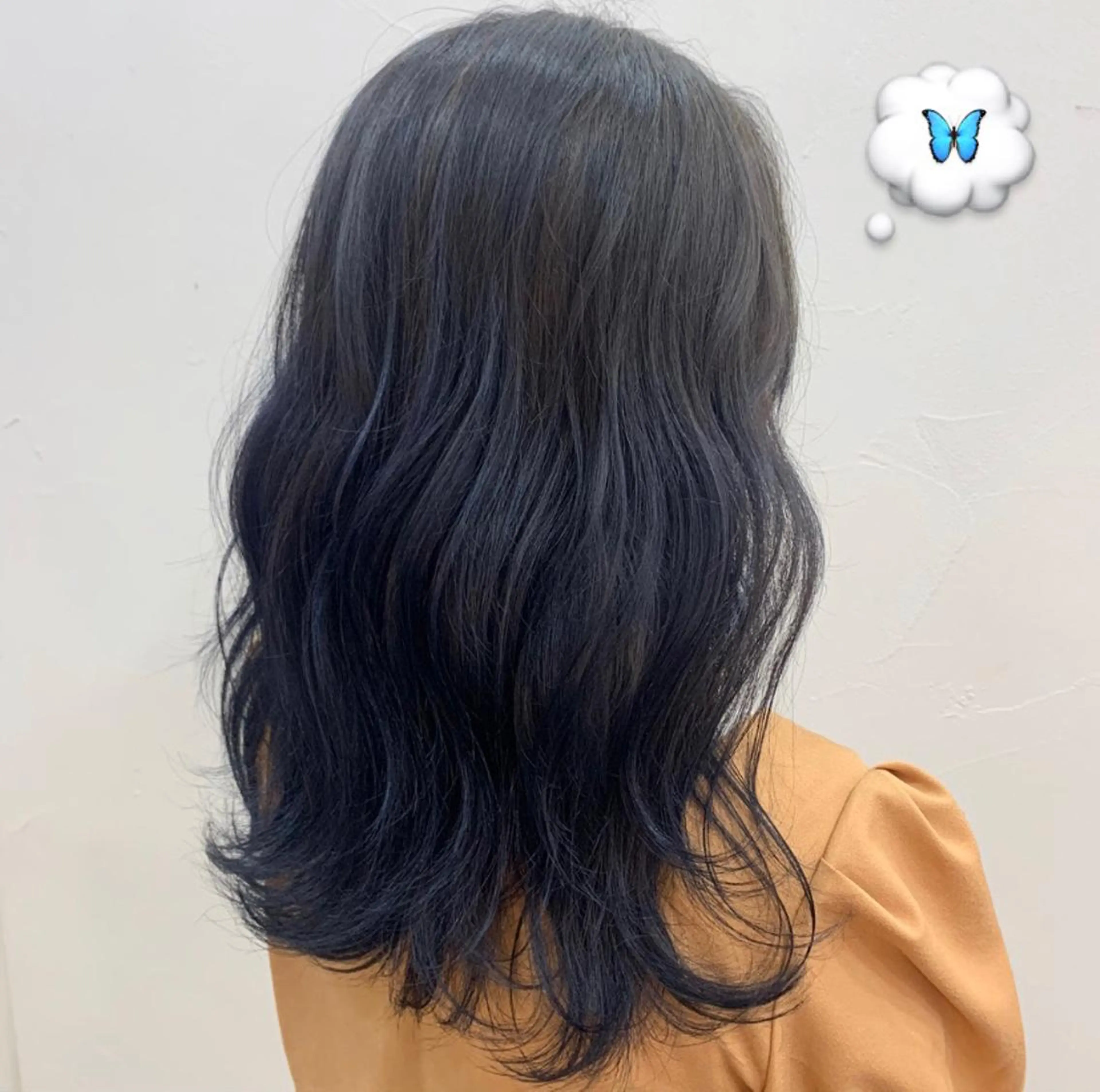 ミディアム 顔まわりレイヤー/ bob及川亜沙美のヘアスタイル