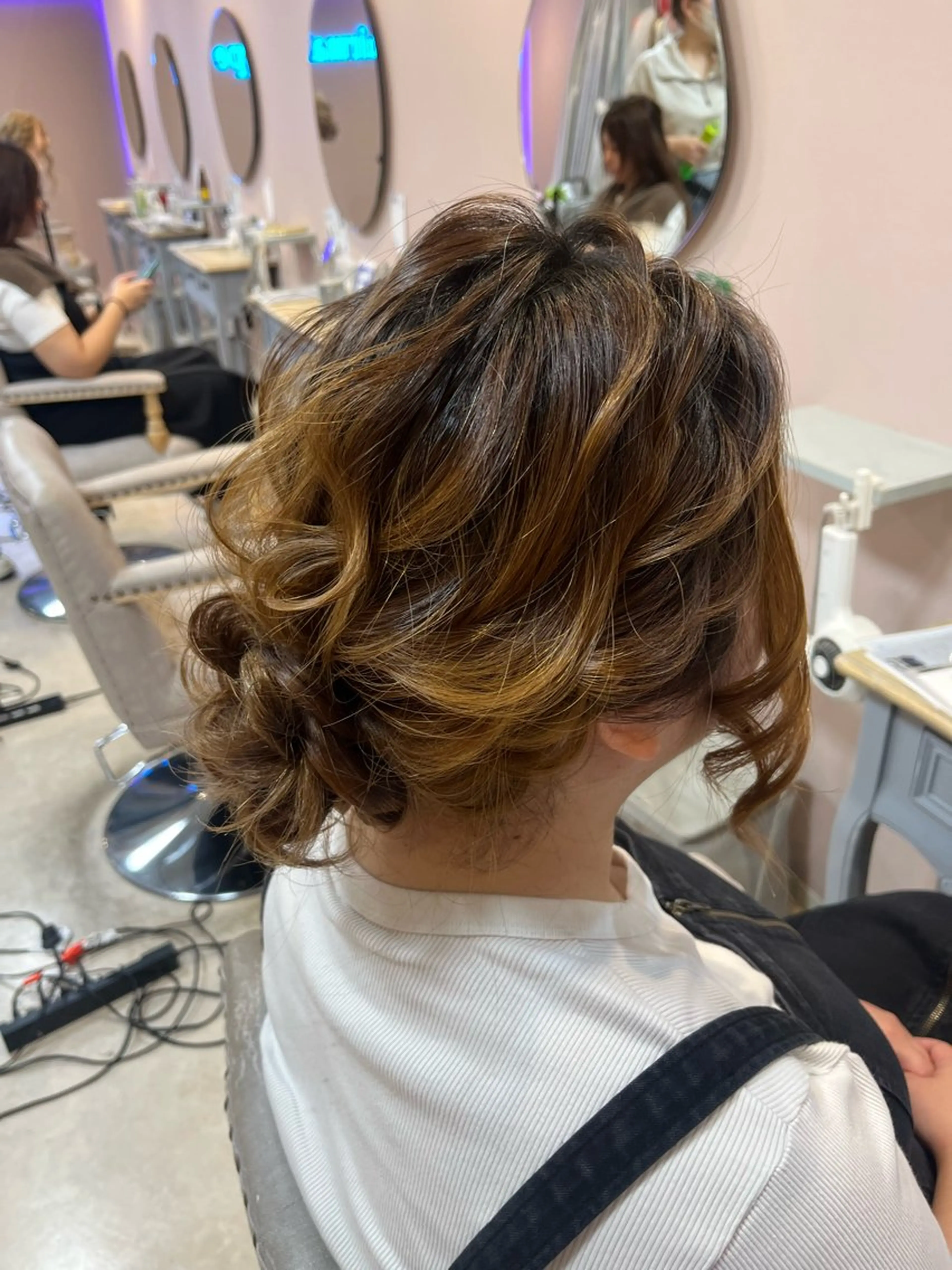 ロング ヤマダ アヤノのヘアスタイル