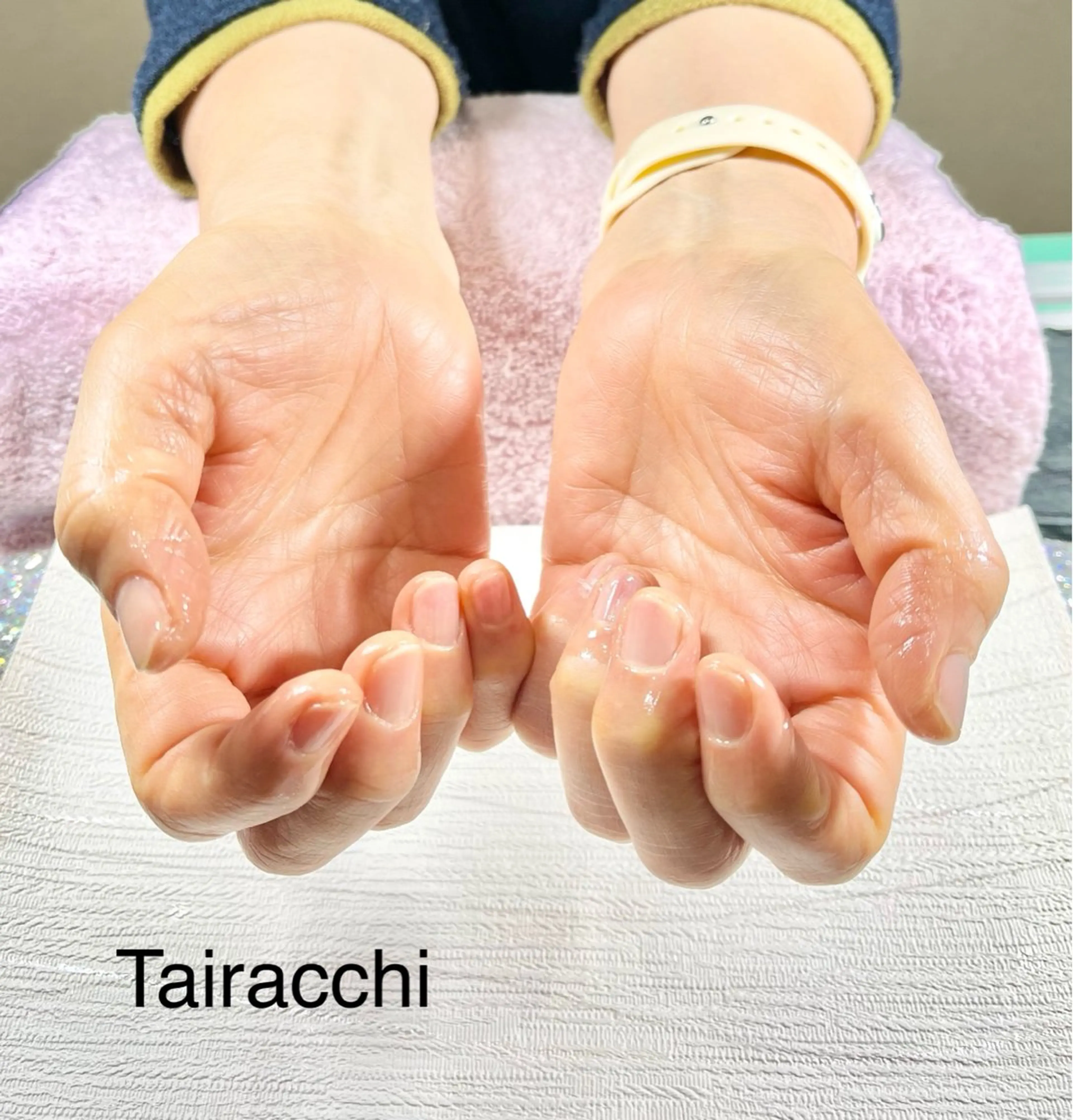 ネイル ラメ(グリッター) ハンドケア Tairacchi タイラッチのエステ・リラクイメージ