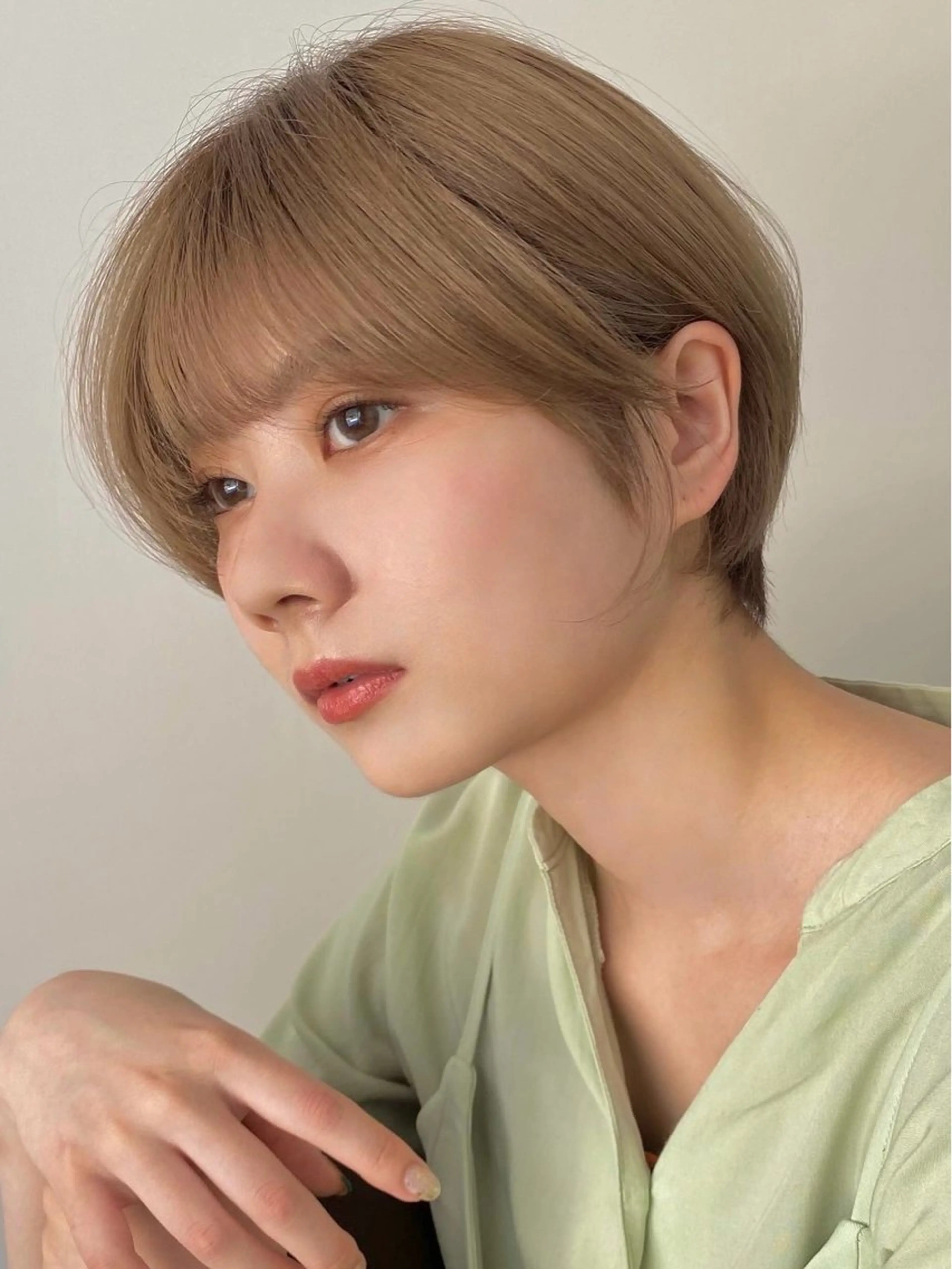 ショート カラー たなき ゆうかのヘアスタイル