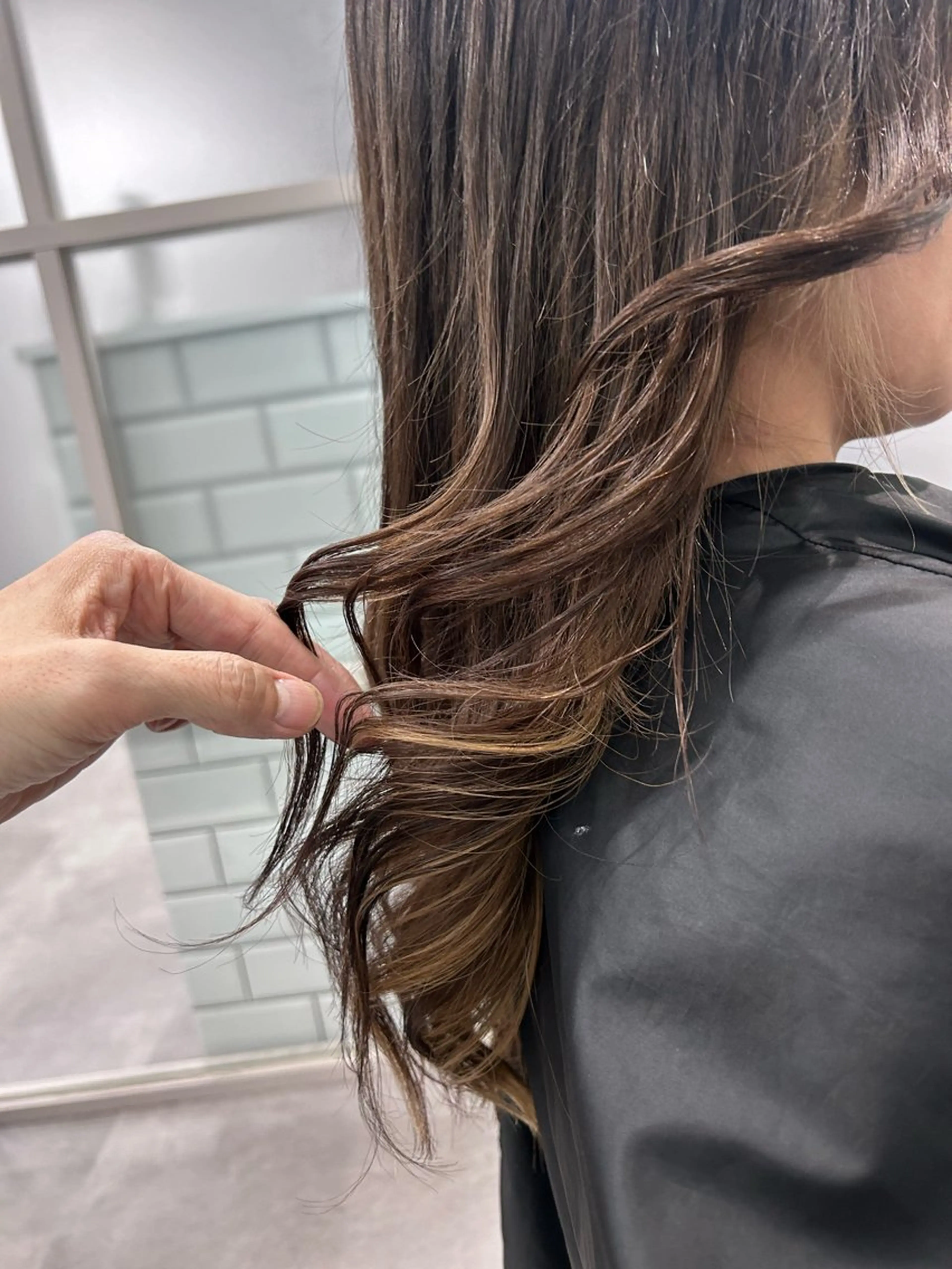 ロング カラー ヘアアレンジ アクアカラー バレイヤージュ ブリーチ ケアブリーチ ケアカラー ヘアカラー トリートメント newi赤羽 ✂️KEN✂️のヘアスタイル