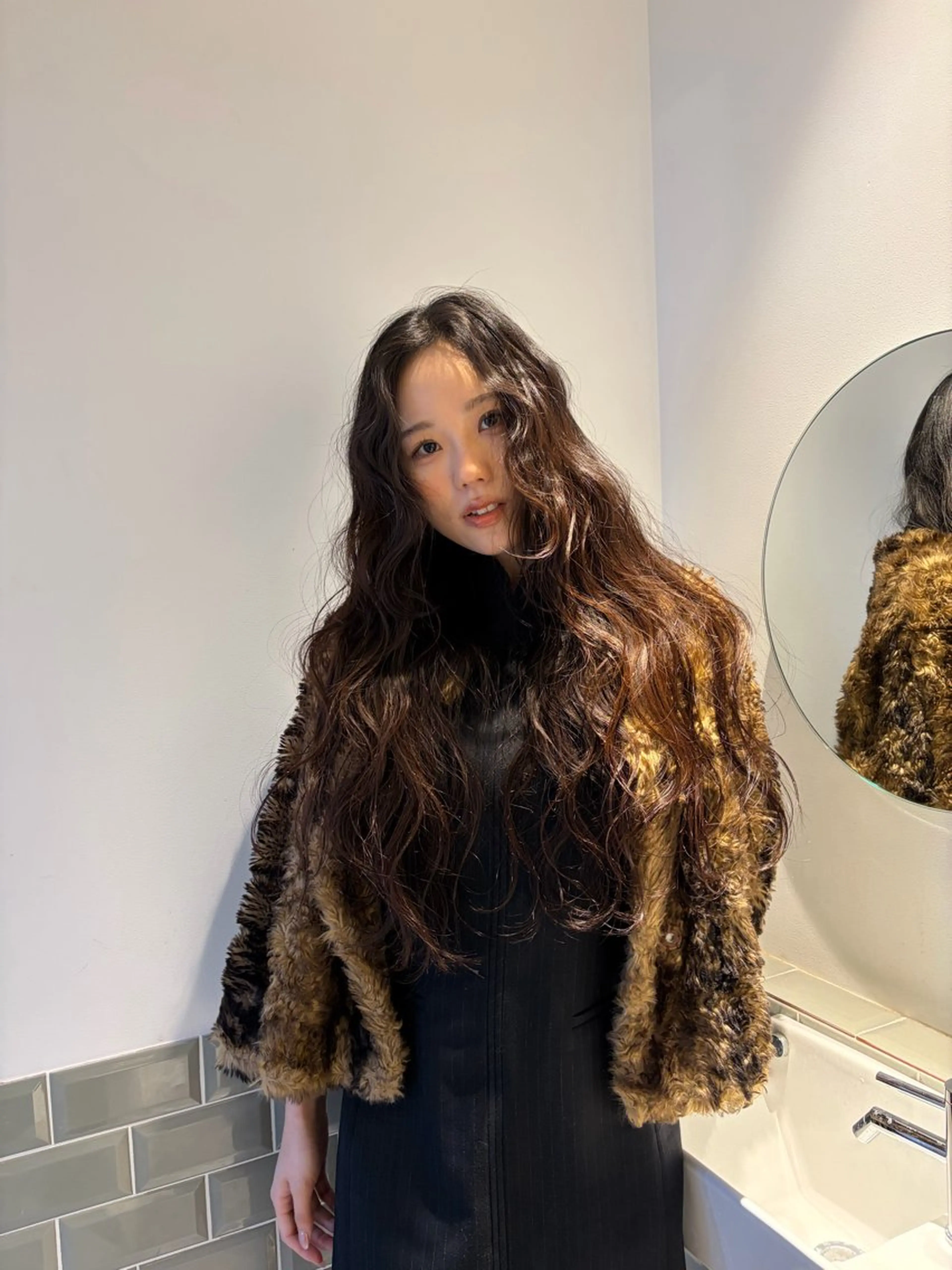 ロング カット ヘアカラー 🧣misaki 🧣のヘアスタイル