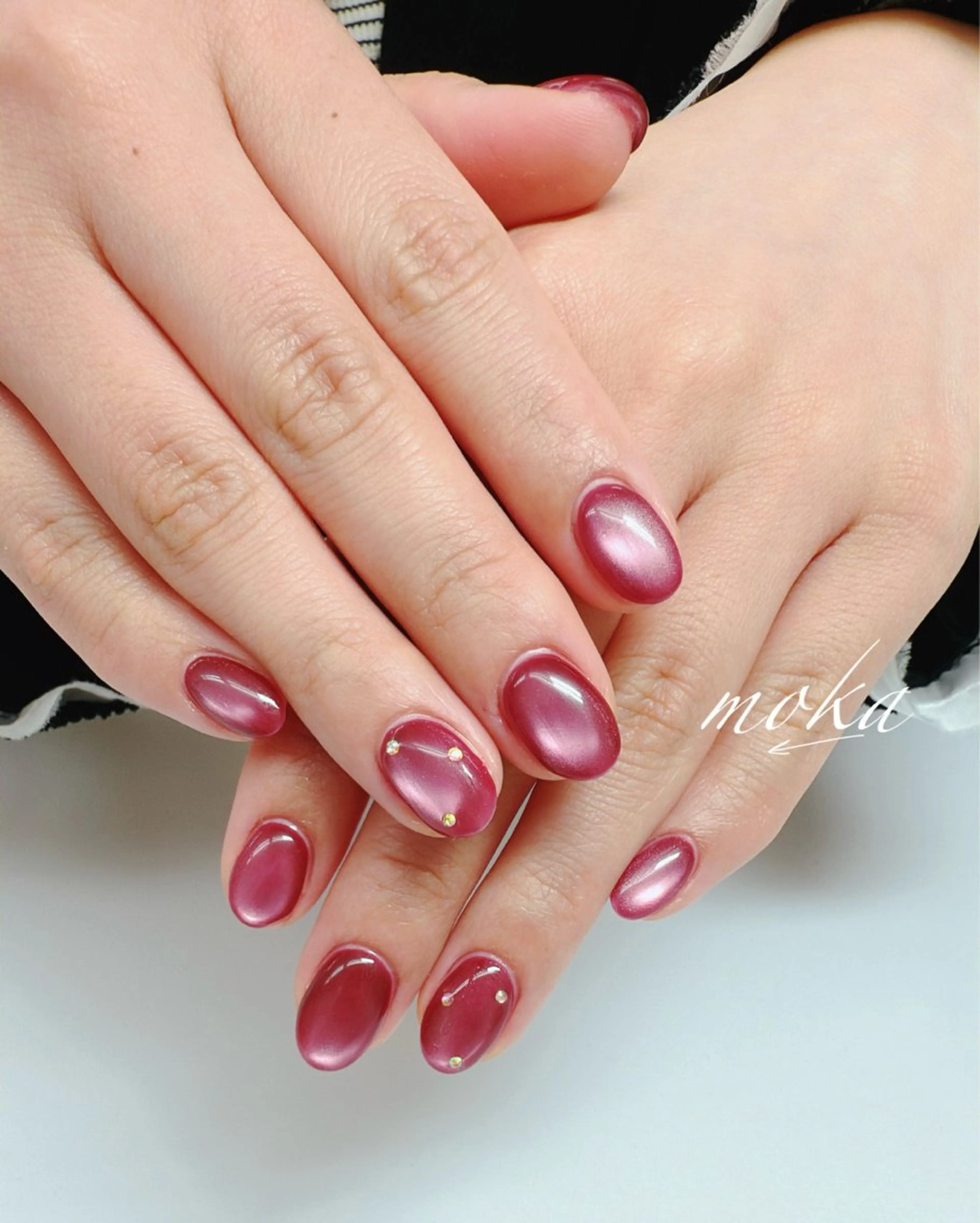 ネイル 胡蝶蘭レディースサロ ンNailMOKAのネイルデザイン