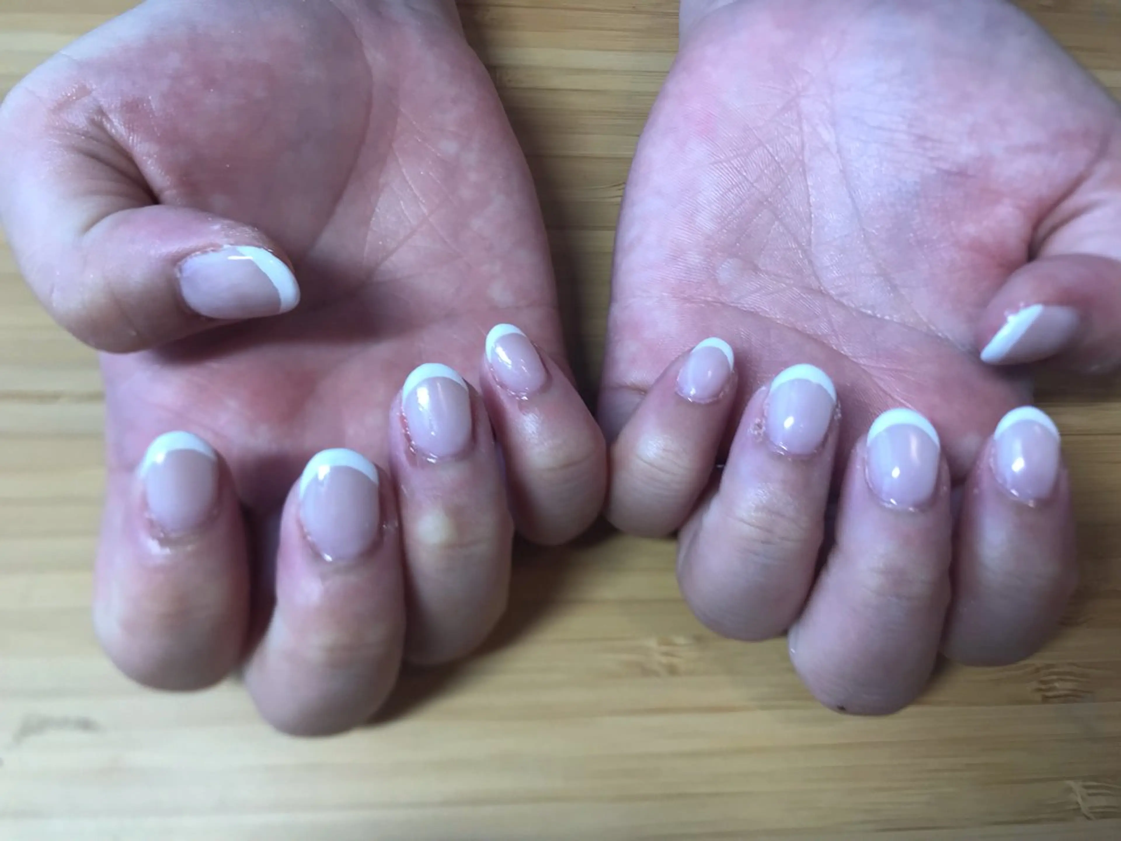 ネイル フレンチネイル オフィスネイル ハンドネイル Nailist Missaのネイルデザイン