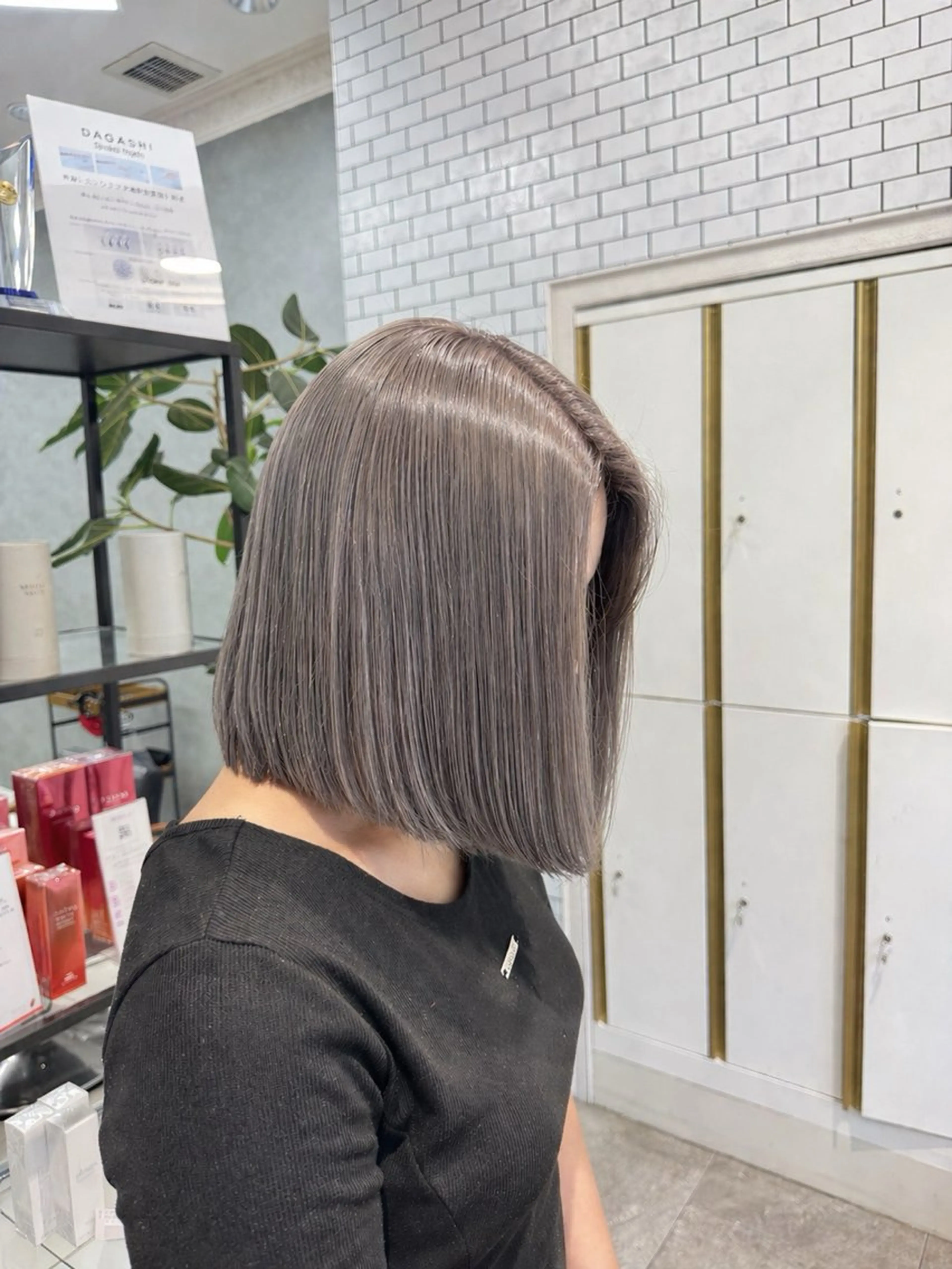 ロング カラー ヘアカラー トリートメント ブリーチ/エクステ/ 透明感カラー/さくらのヘアスタイル