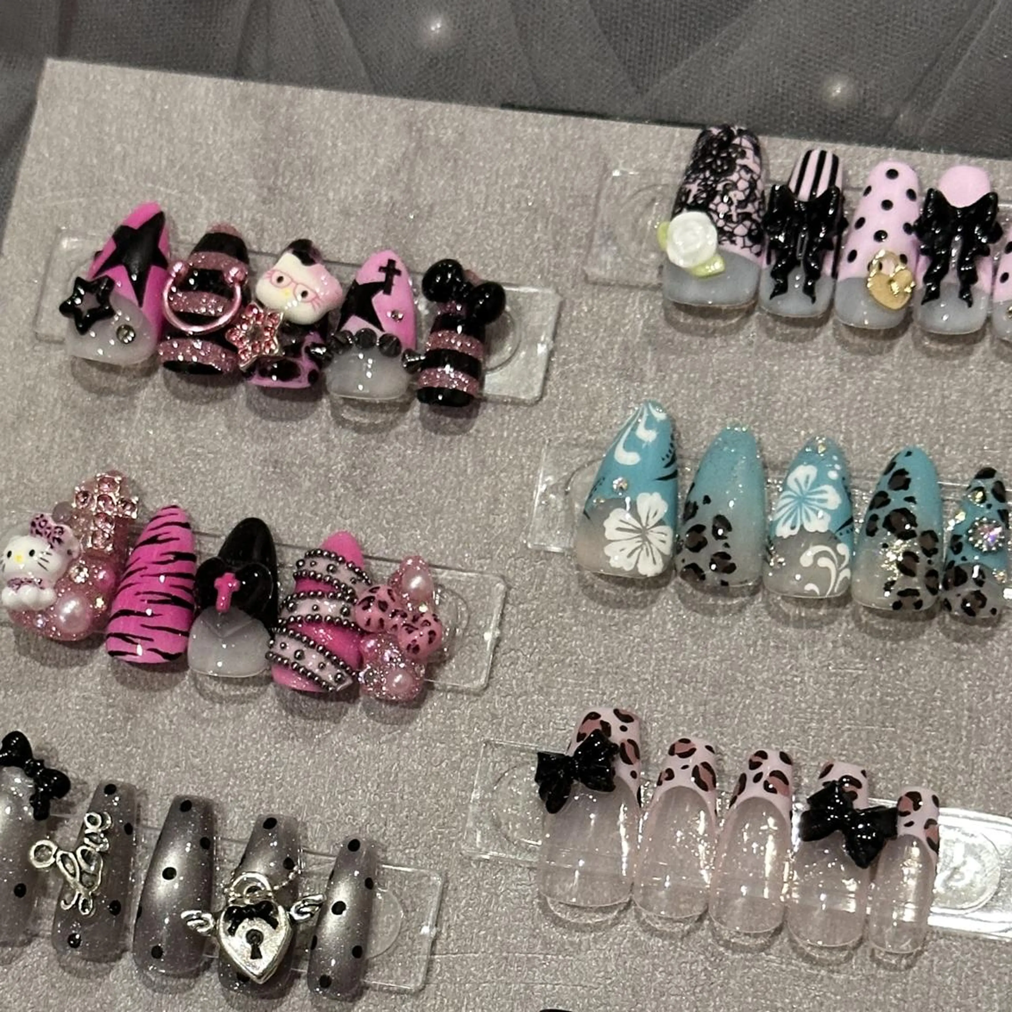 ネイル ハンドネイル Dark Honey karinのネイルデザイン