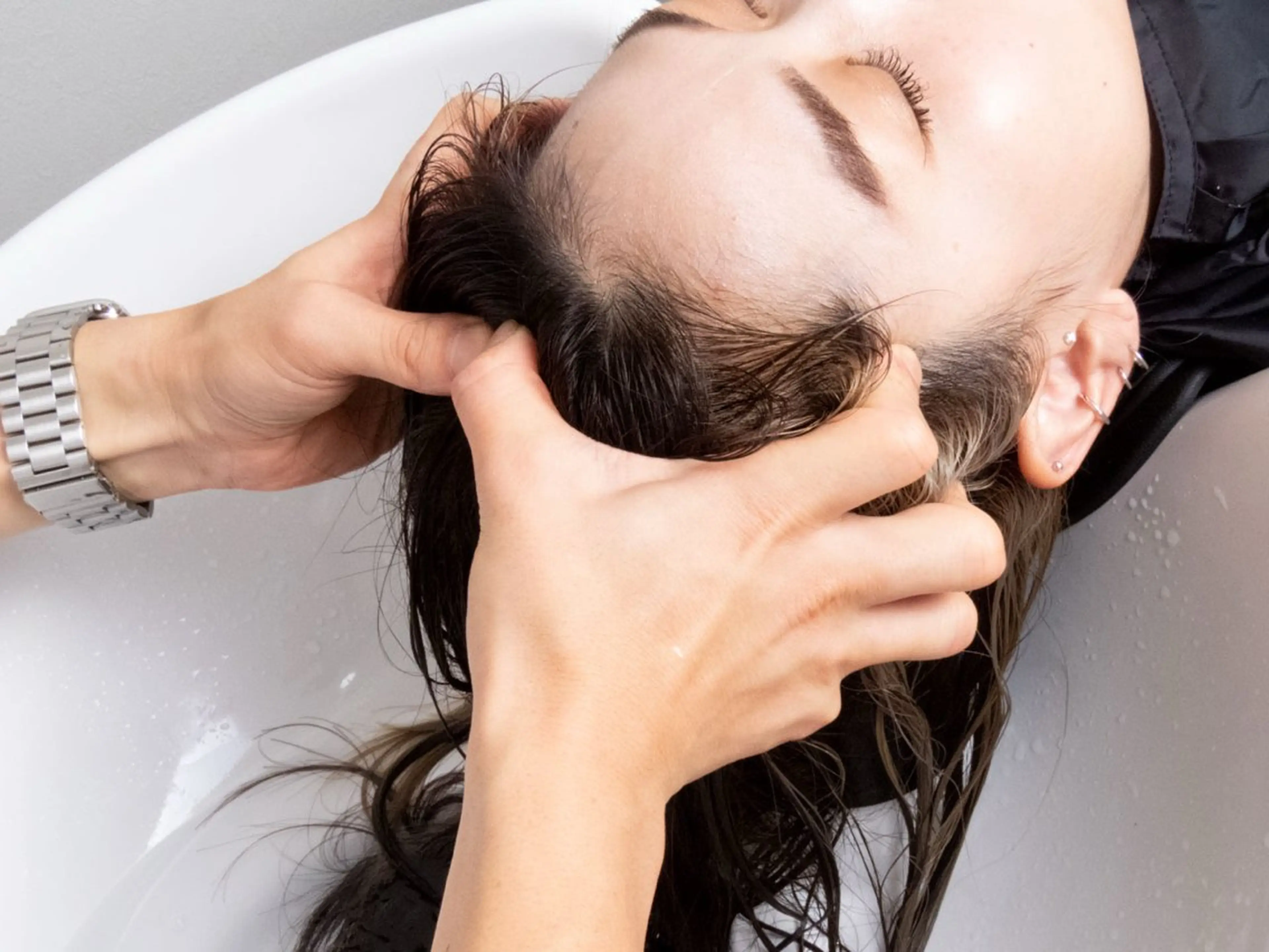 セミロング ヘッドスパ 奥田 恵樹のヘアスタイル