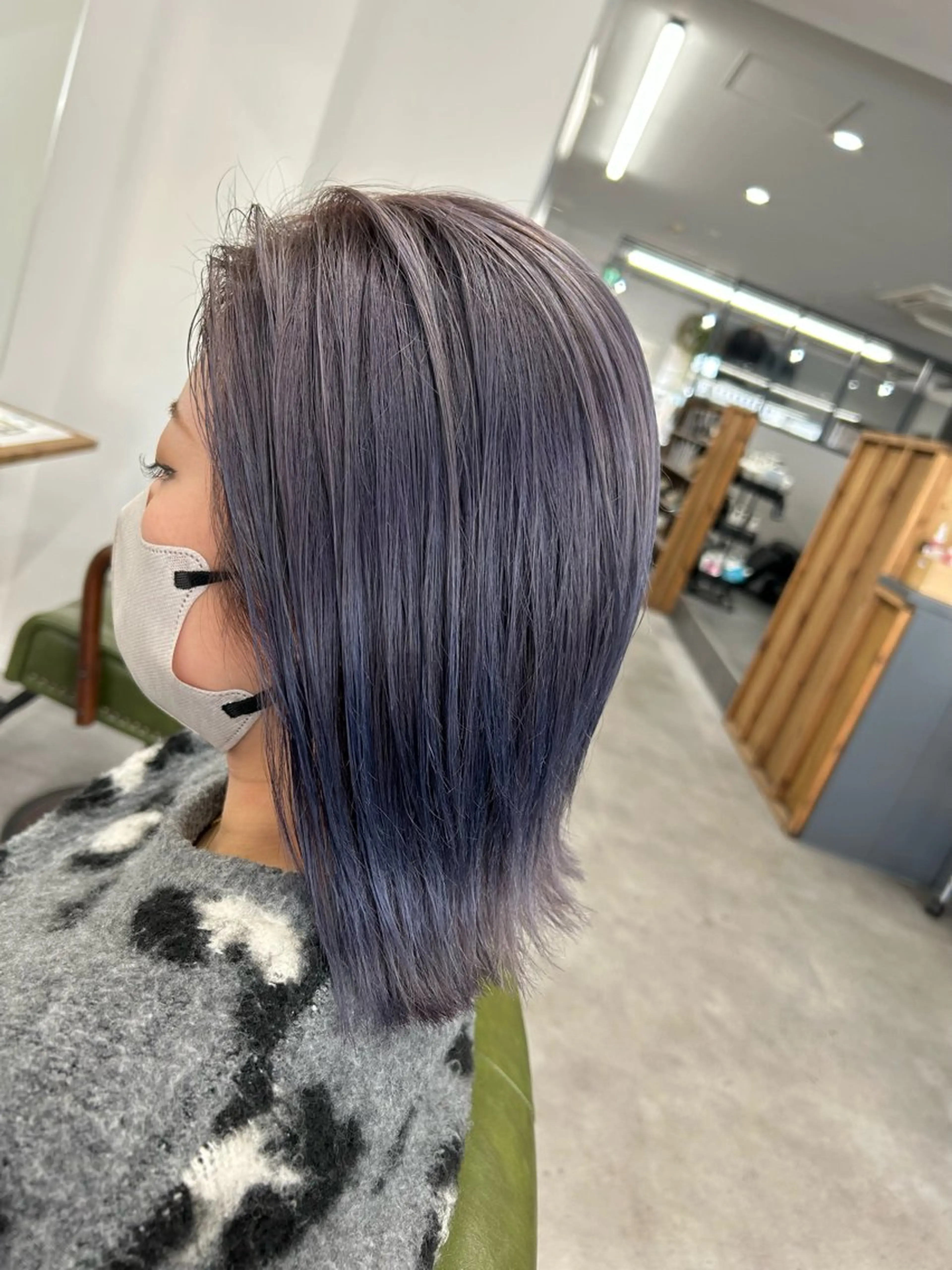 ミディアム カラー ラベンダーカラー ラベンダーグレー カット ヘアカラー トリートメント SHAFT Ieiriのヘアスタイル