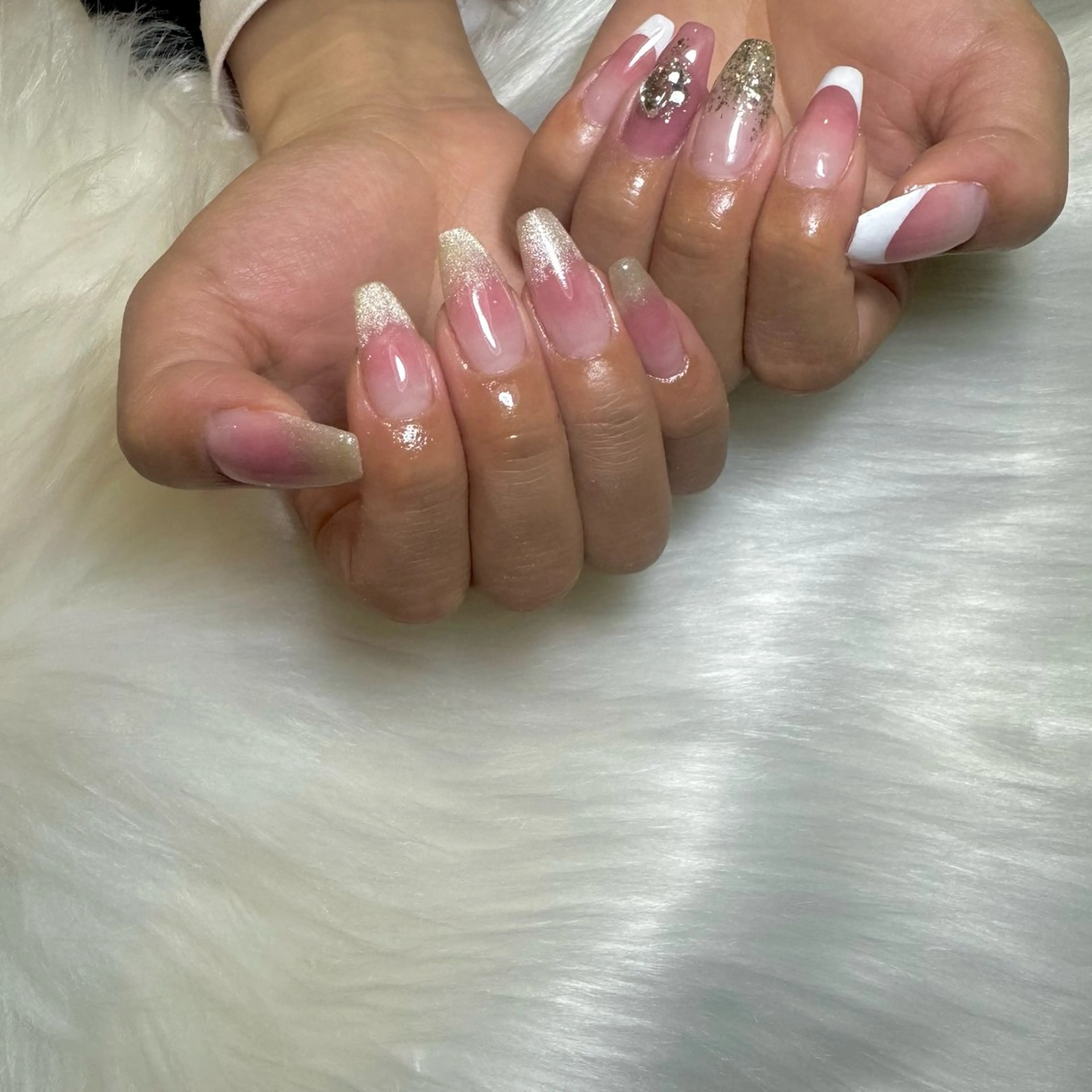 ネイル ハンドネイル Tiara♛ティアラ 山口くるみのネイルデザイン