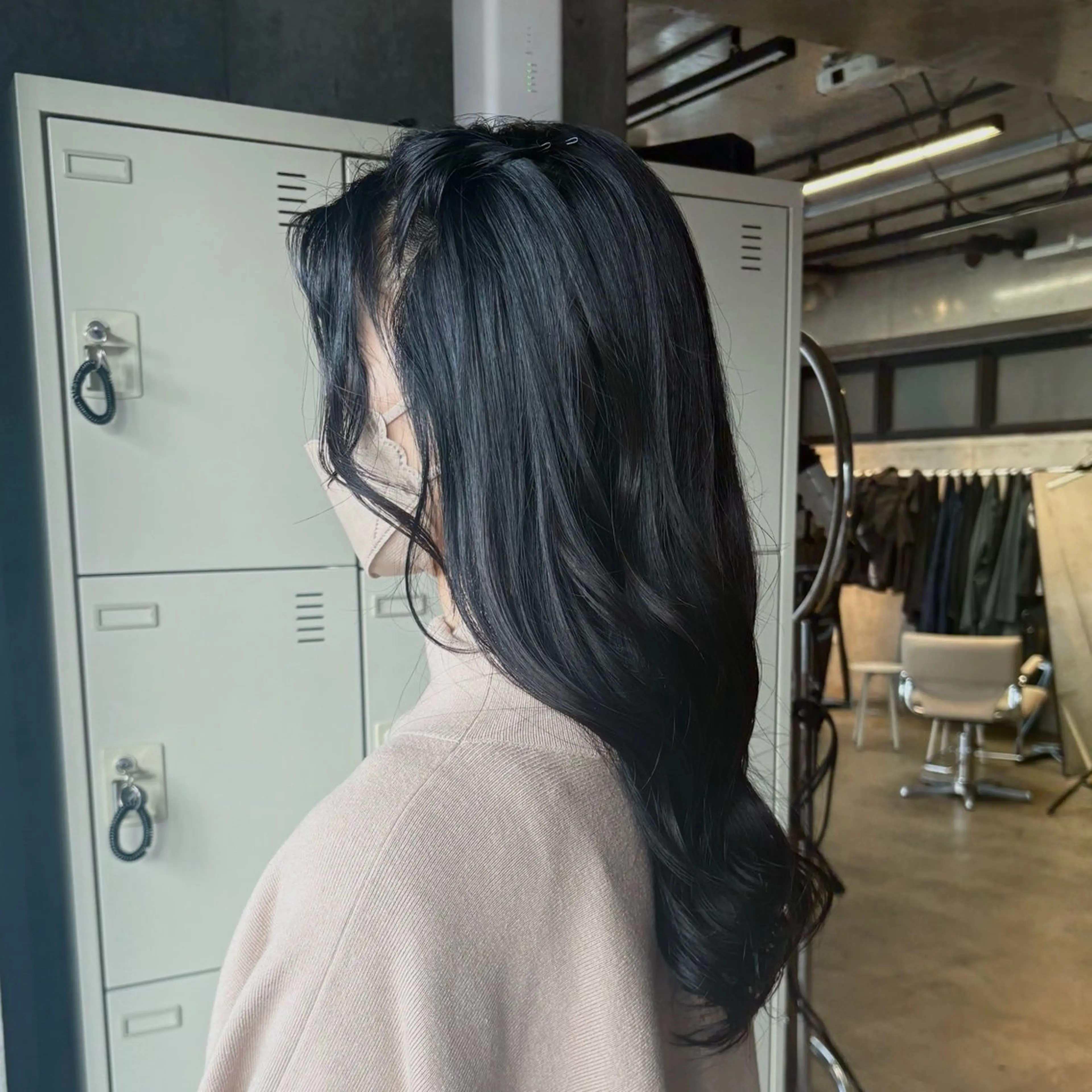 セミロング ヘアアレンジ ヘアセット うる艶/透明感カラー 🐇🤍もものヘアスタイル