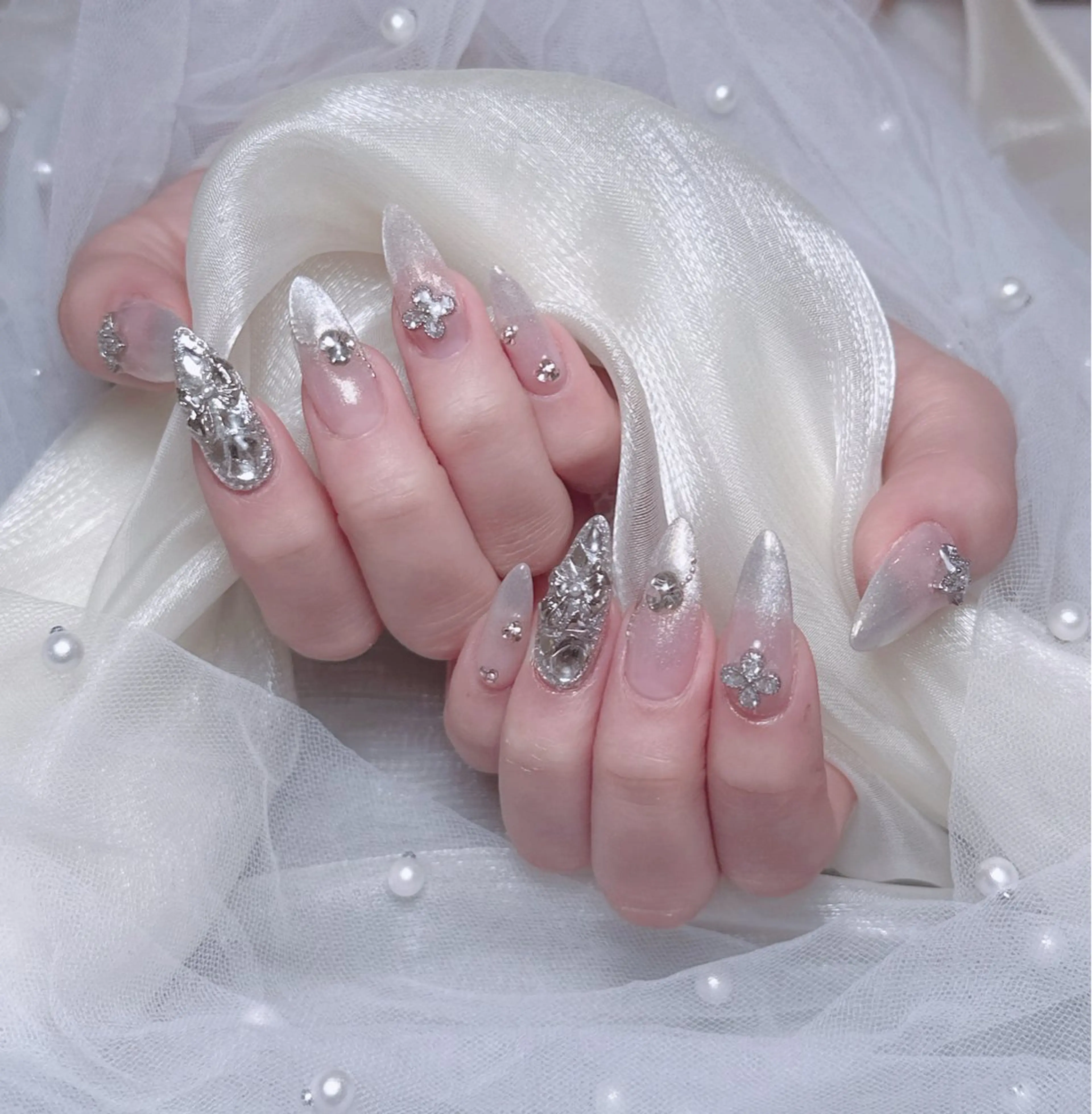 ネイル 🎀も ものネイルデザイン