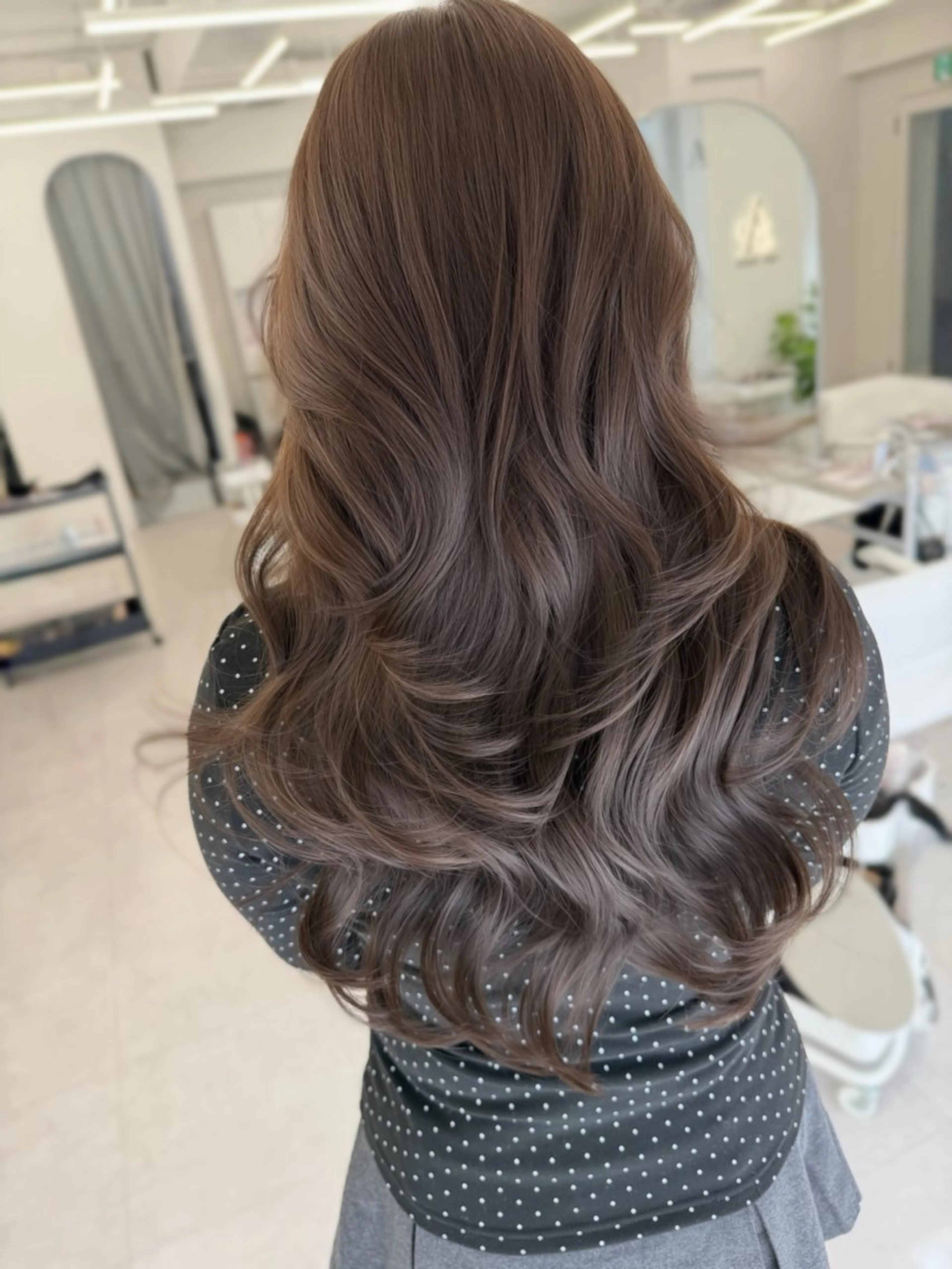 ロング カラー カット ヘアカラー トリートメント ヘアセット 顔まわりの神様✨ 透明感カラー藤嶋秀幸のヘアスタイル