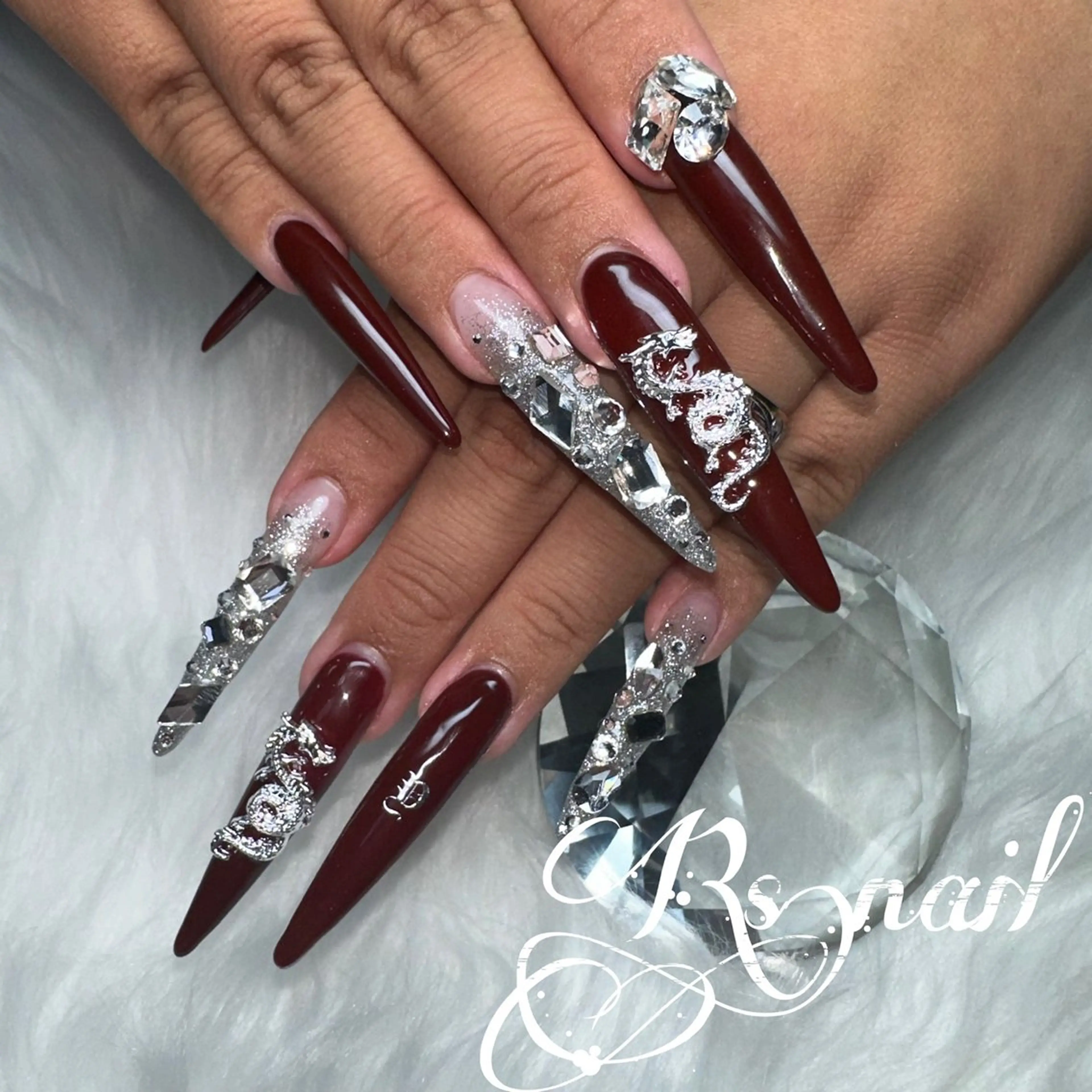 ネイル 加藤 麗華のネイルデザイン