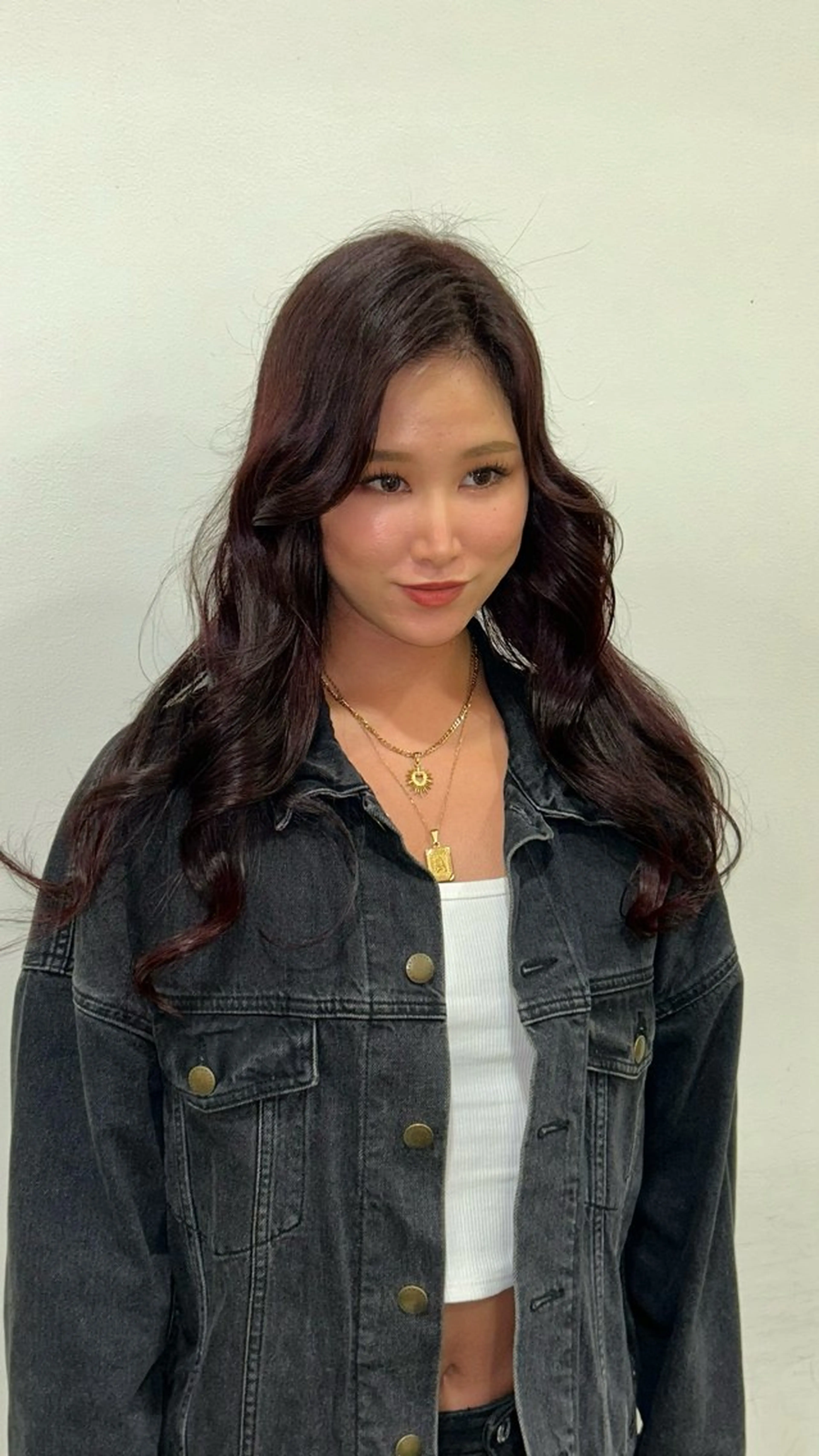 ロング レイヤー／マツエク 💋𝑨𝑵𝑵𝑨のヘアスタイル