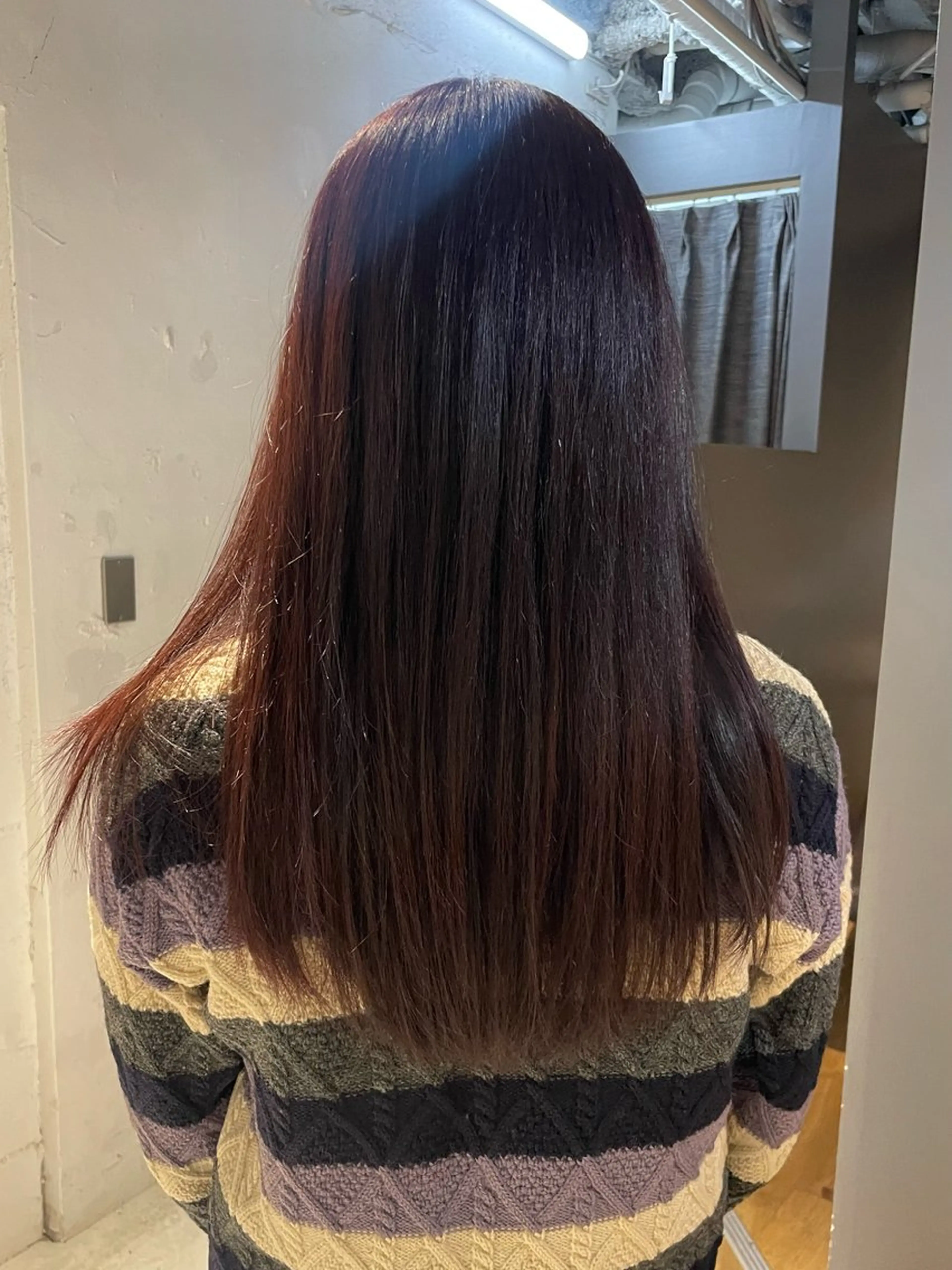 ミディアム カラー ブリーチ 透明感カラー レイヤー×初 パーマ|hinakoのヘアスタイル