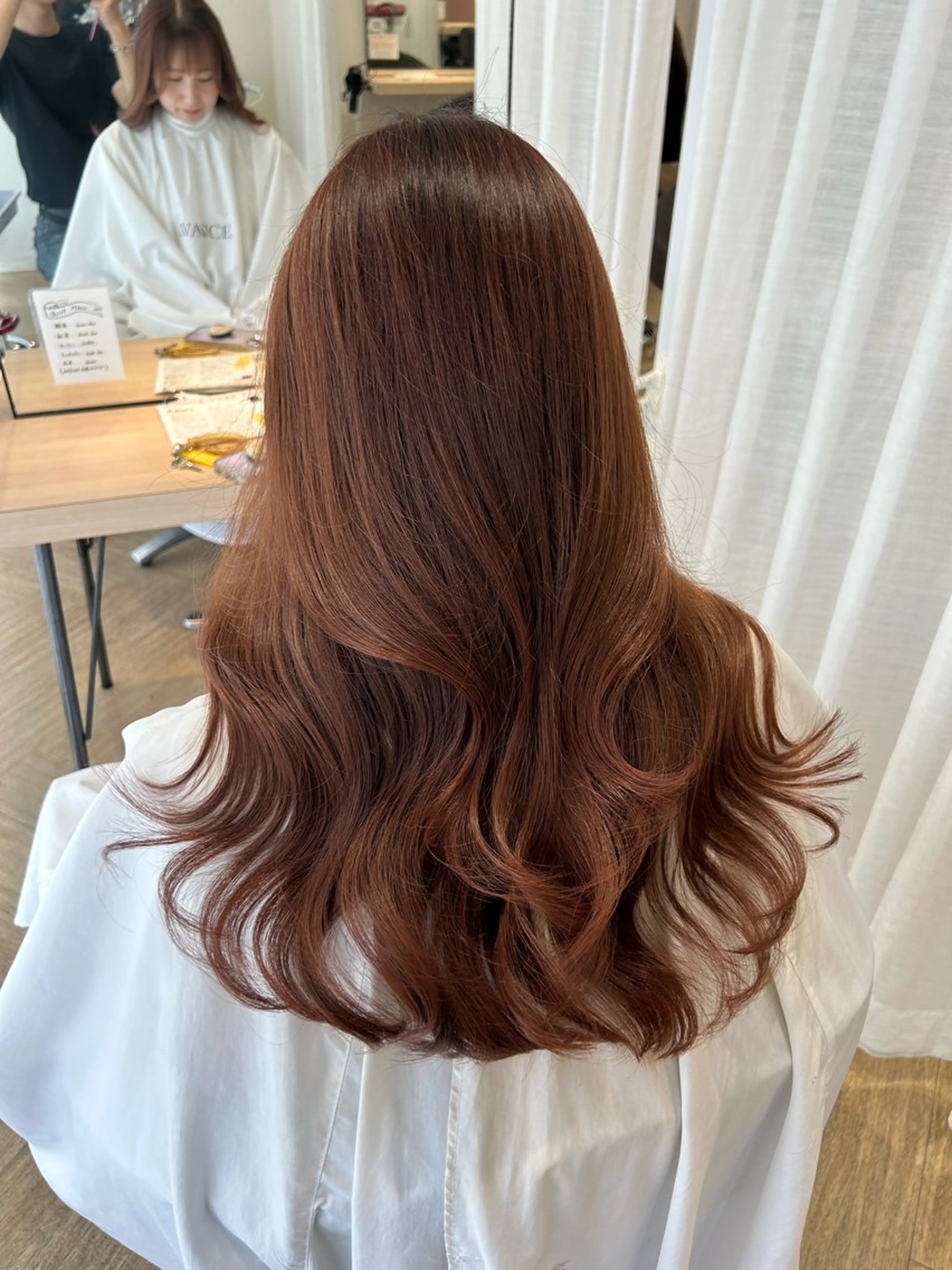 ロング ピンクブラウン カット ヘアカラー トリートメント ハイトーン/韓国ヘア /艶髪  CHIYOのヘアスタイル