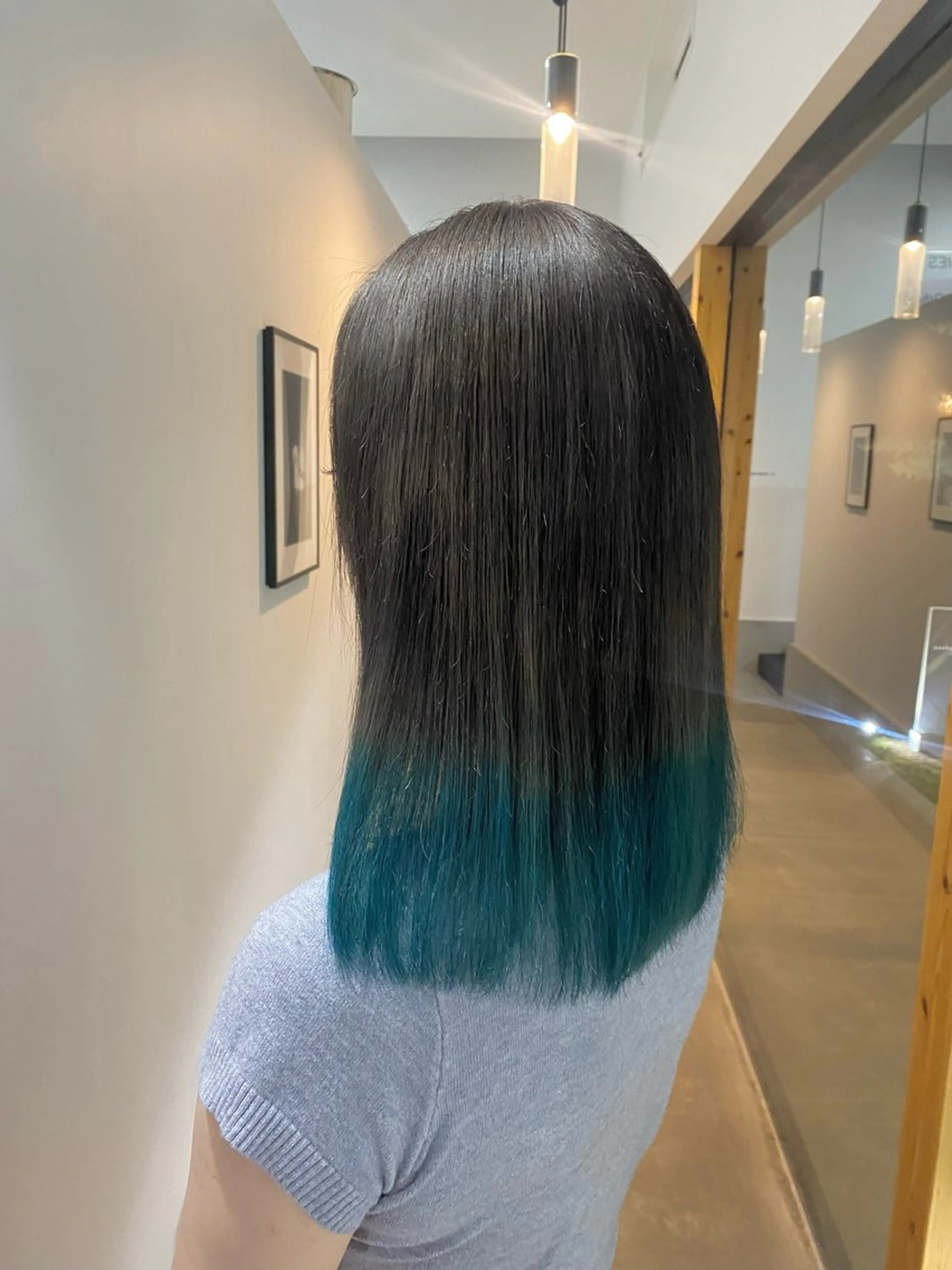 カラー 宇野 鈴花のヘアスタイル