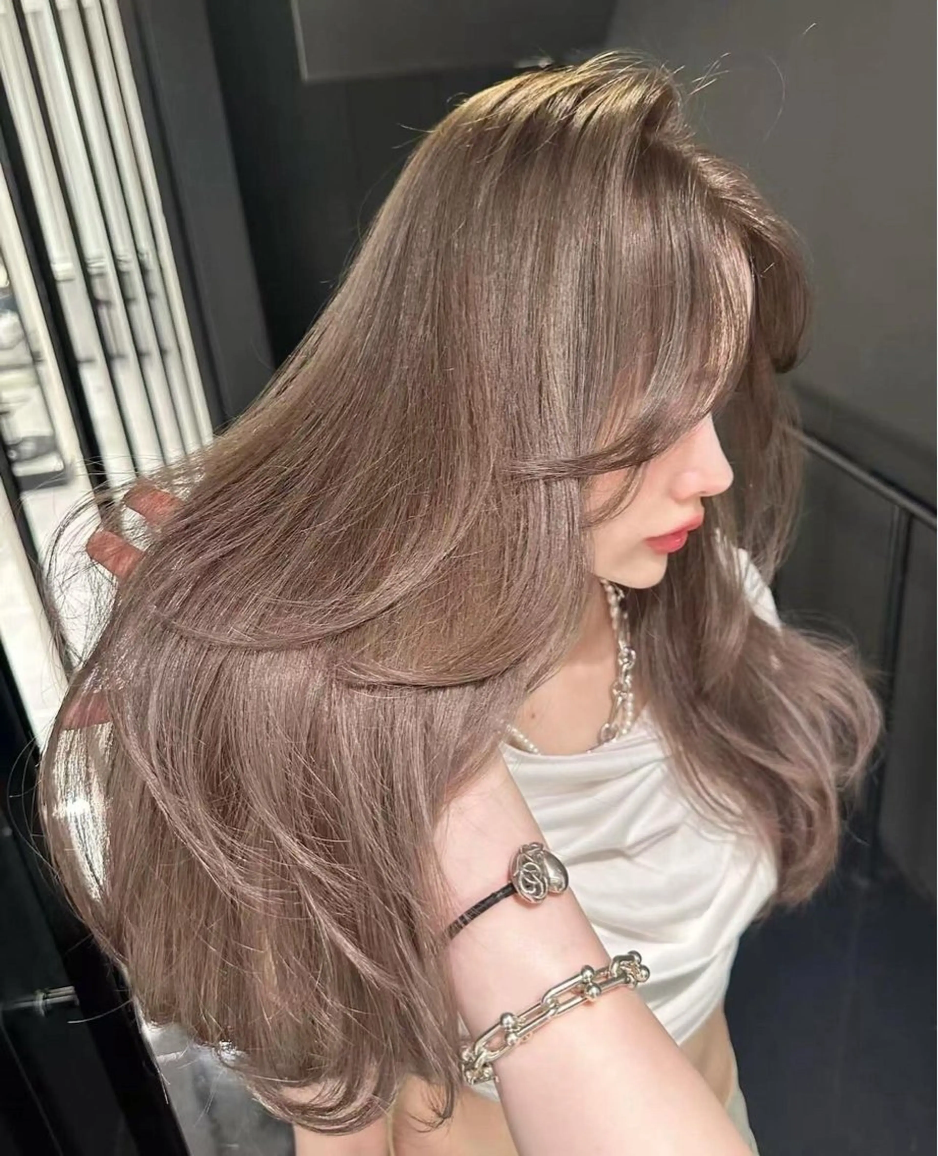 ロング カラー カット ヘアカラー 尹兆奎美容室所属・パーマ/ブリーチ 新大久保/シンのヘアスタイル