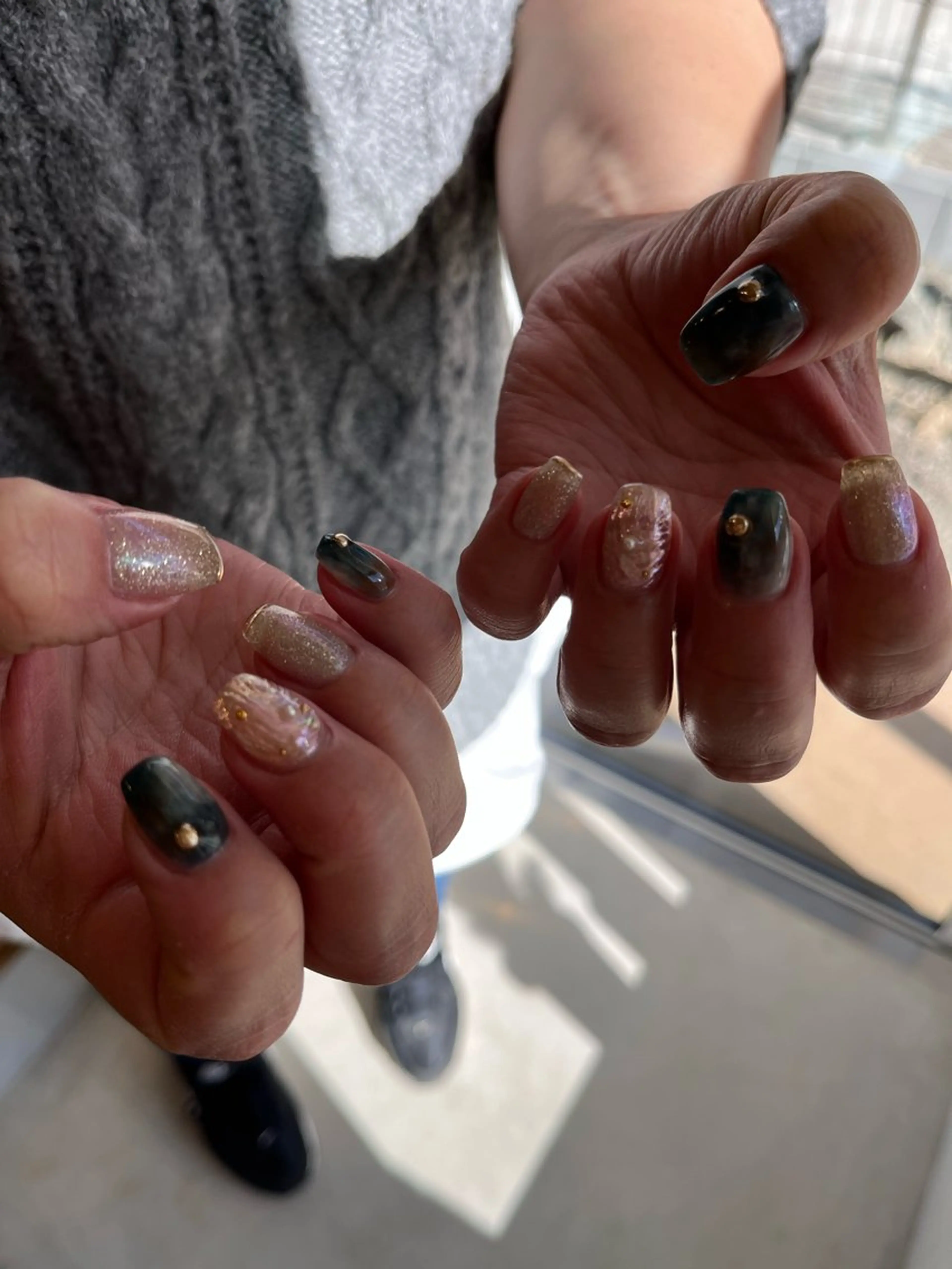 ネイル ハンドネイル atelier alle.のネイルデザイン