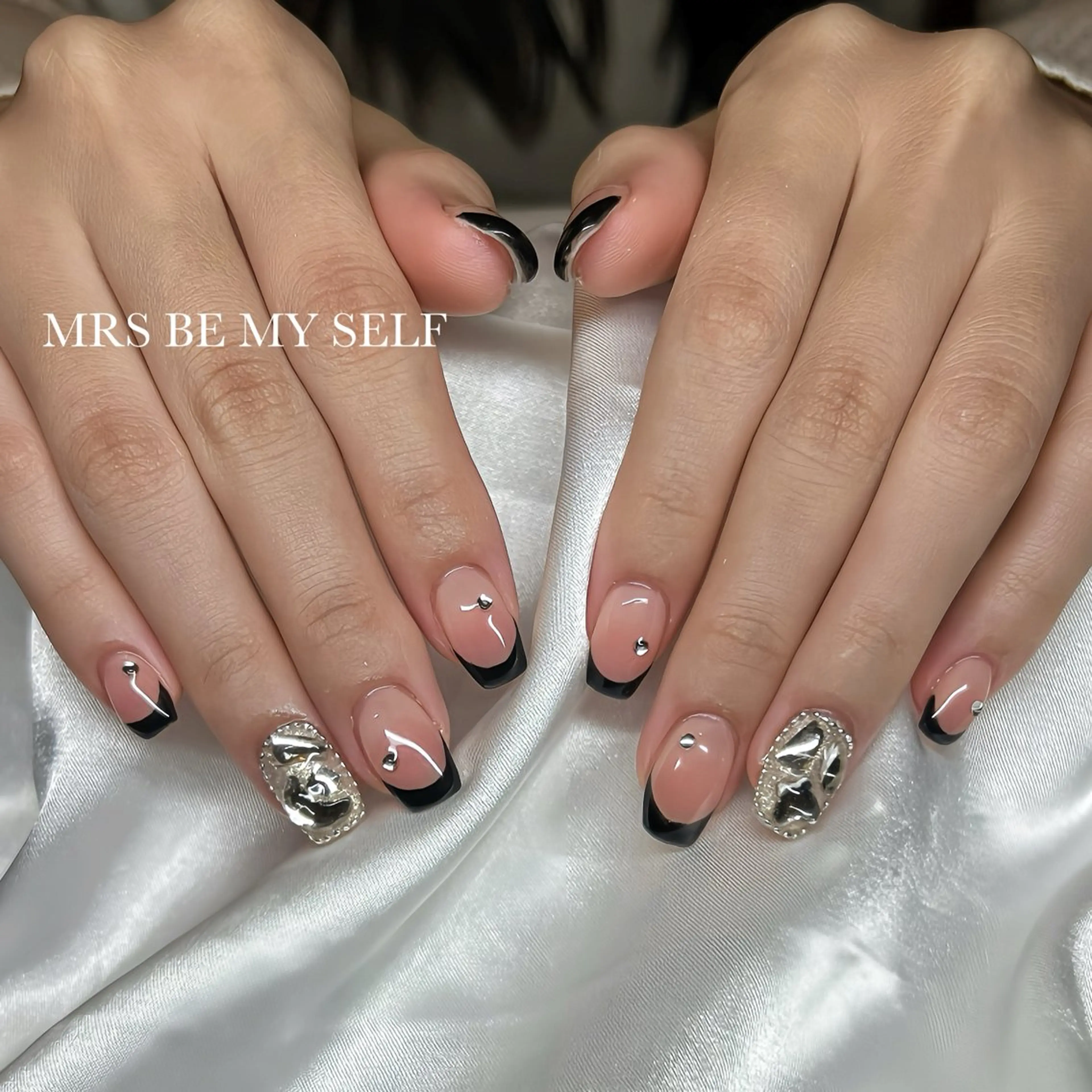 ネイル チークネイル フレンチネイル MRS/ miyu🎀のネイルデザイン