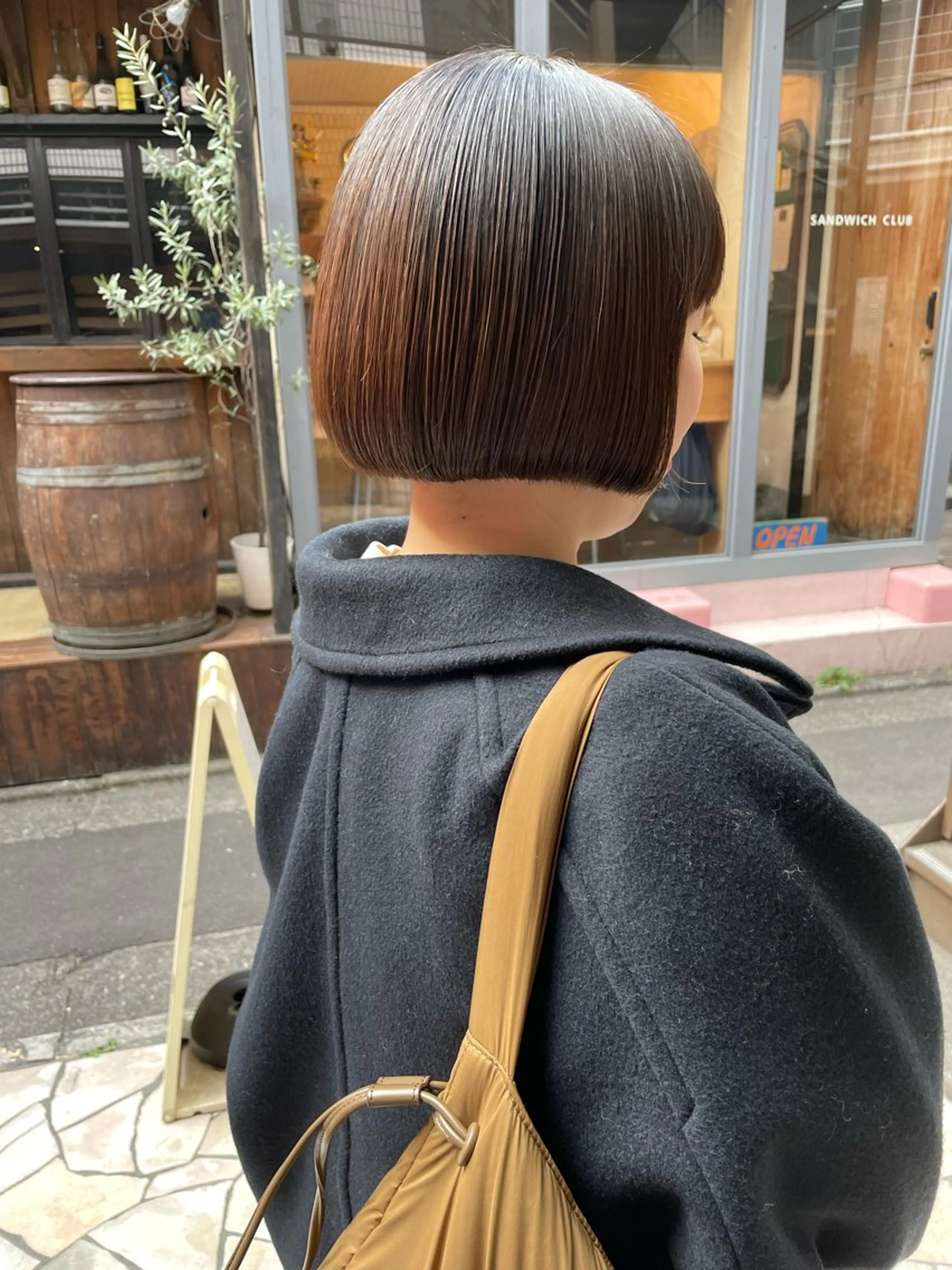ショート カット 縮毛矯正 あずまぐち めぐみのヘアスタイル
