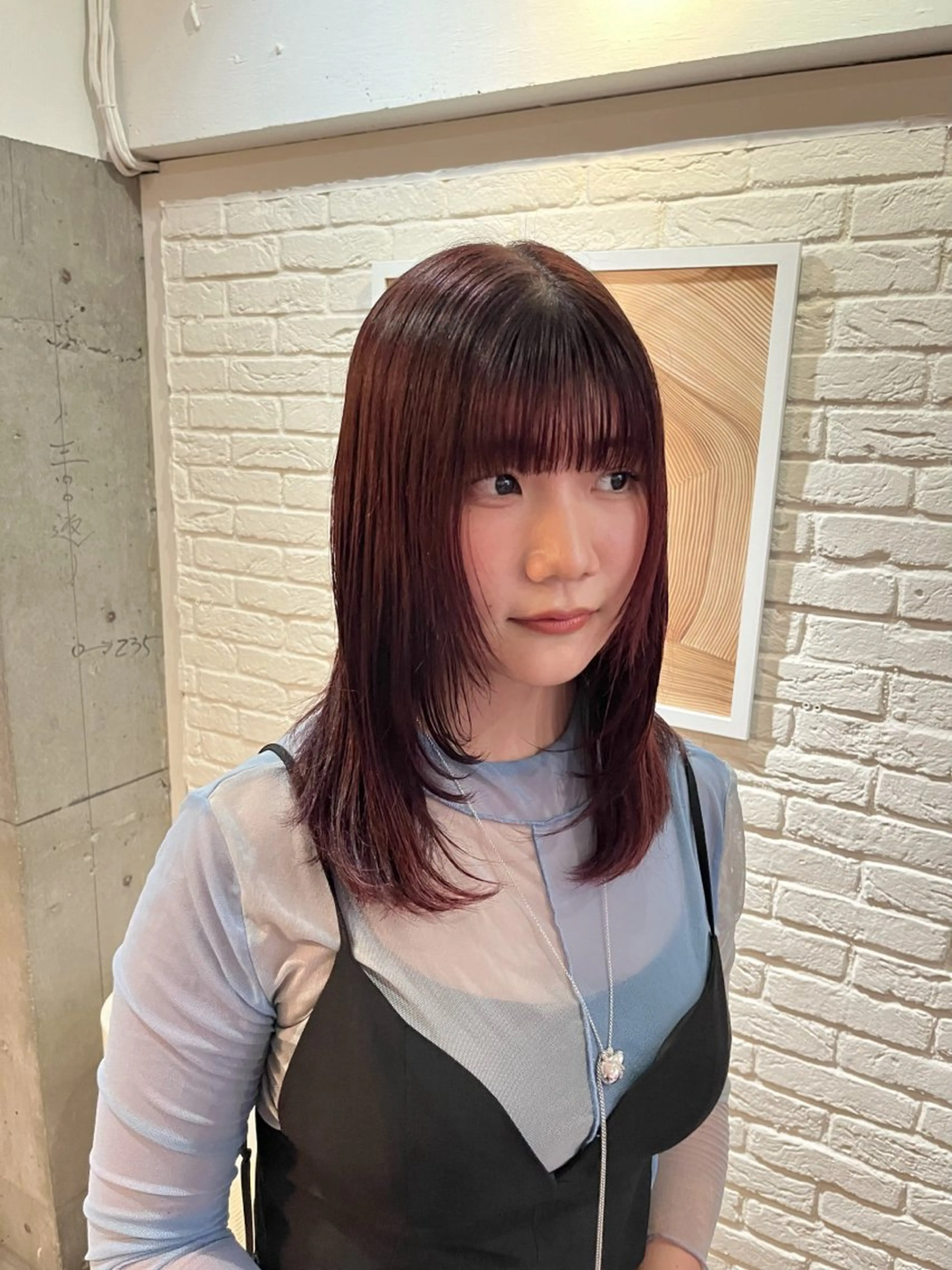 セミロング カラー くすみカラー/海外 レイヤー/ ローレンのヘアスタイル