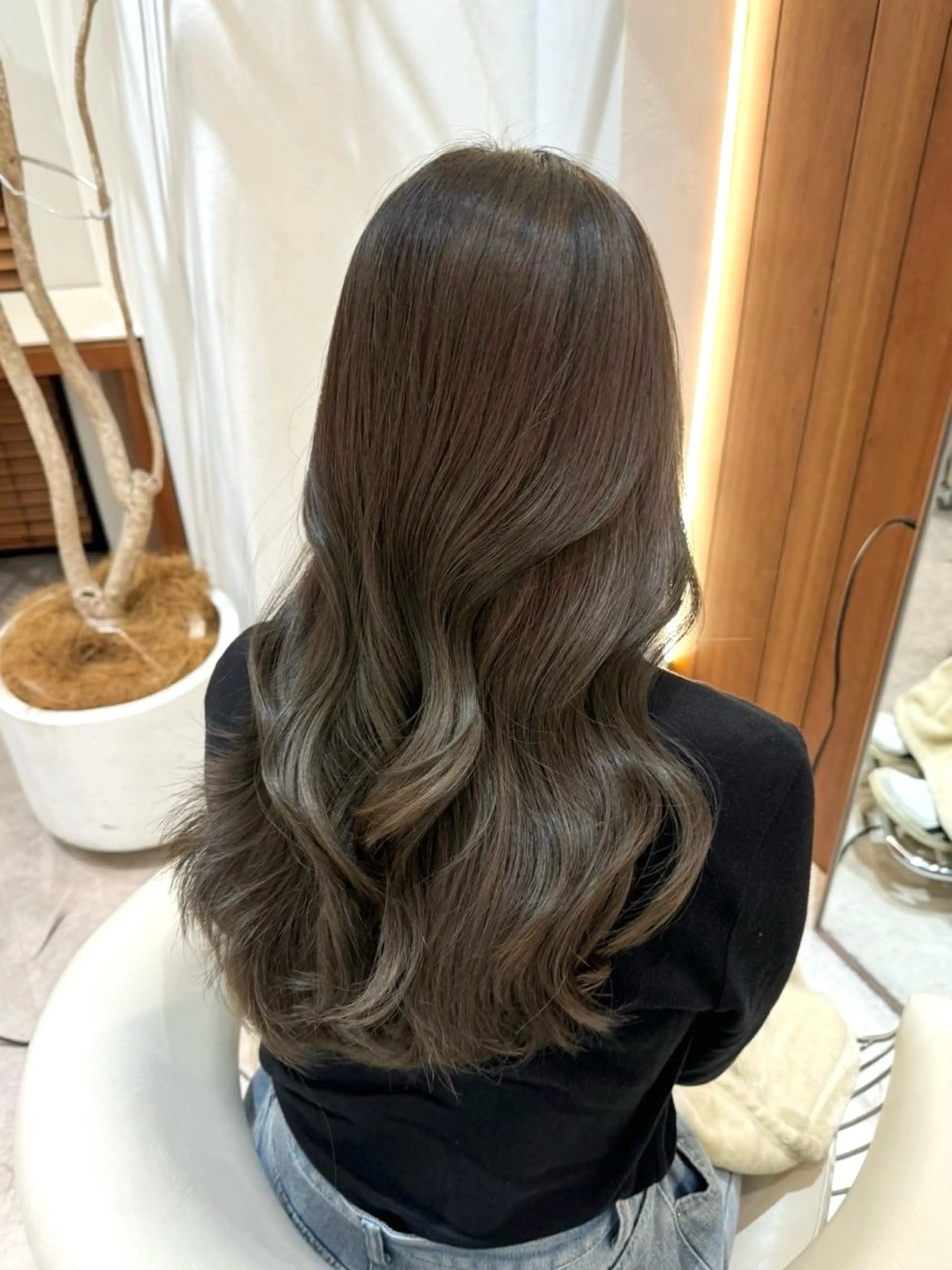 セミロング カラー ベージュカラー 透明感カラー レイヤーカット カット ヘアカラー トリートメント レイヤー/ハッシュ 渋谷/サッタのヘアスタイル