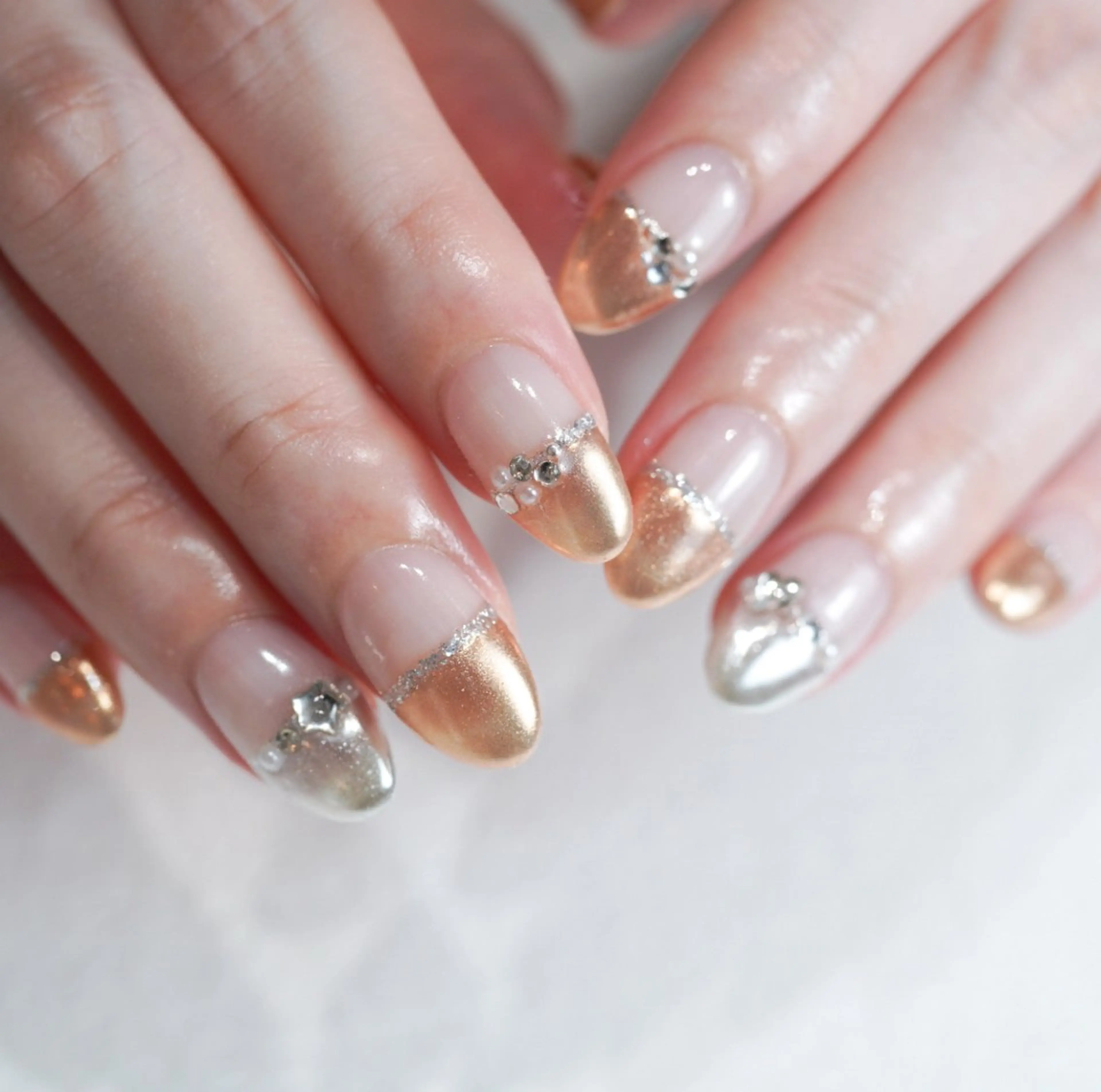 ミディアム ハンドネイル Re nailのネイルデザイン