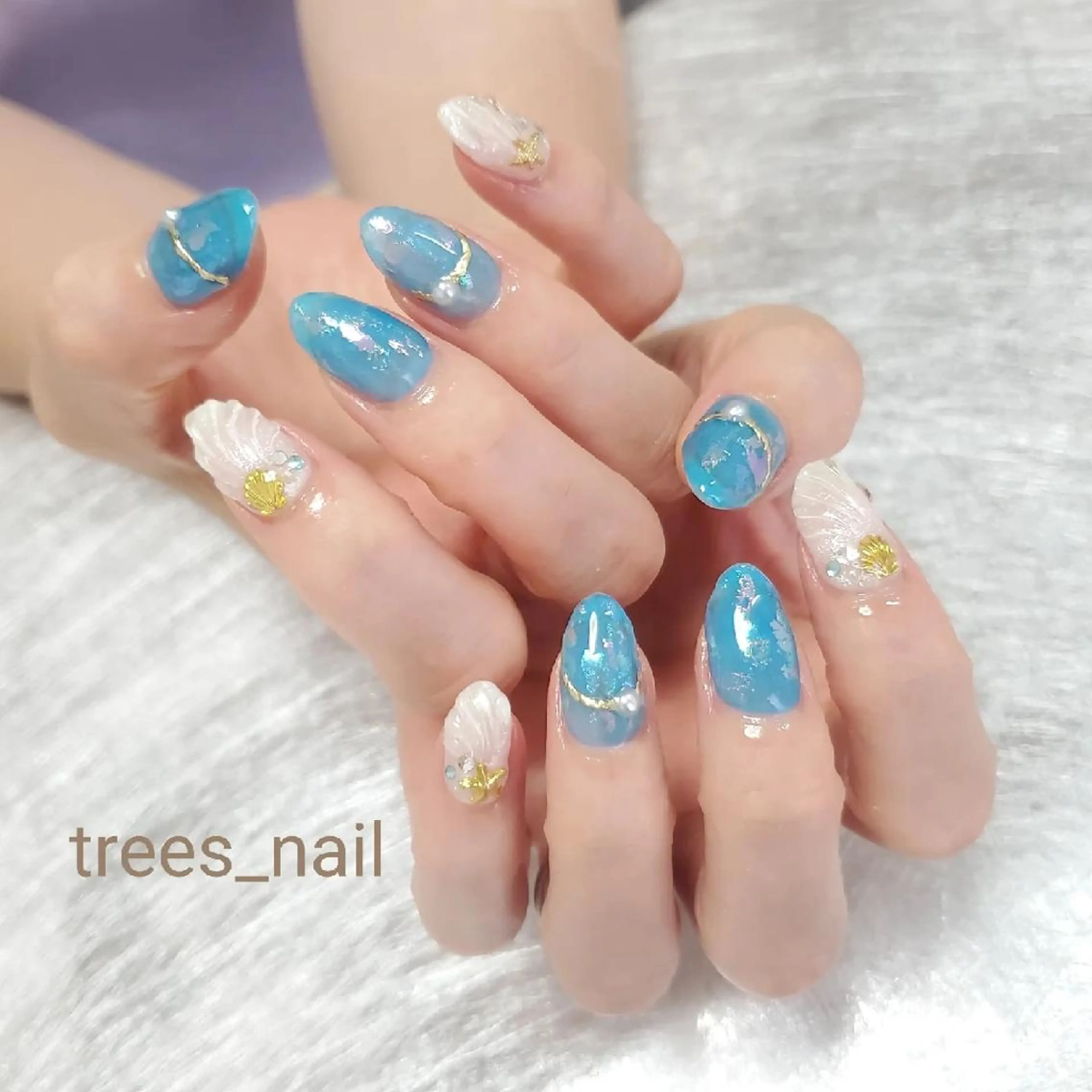 ネイル trees_ nailのネイルデザイン
