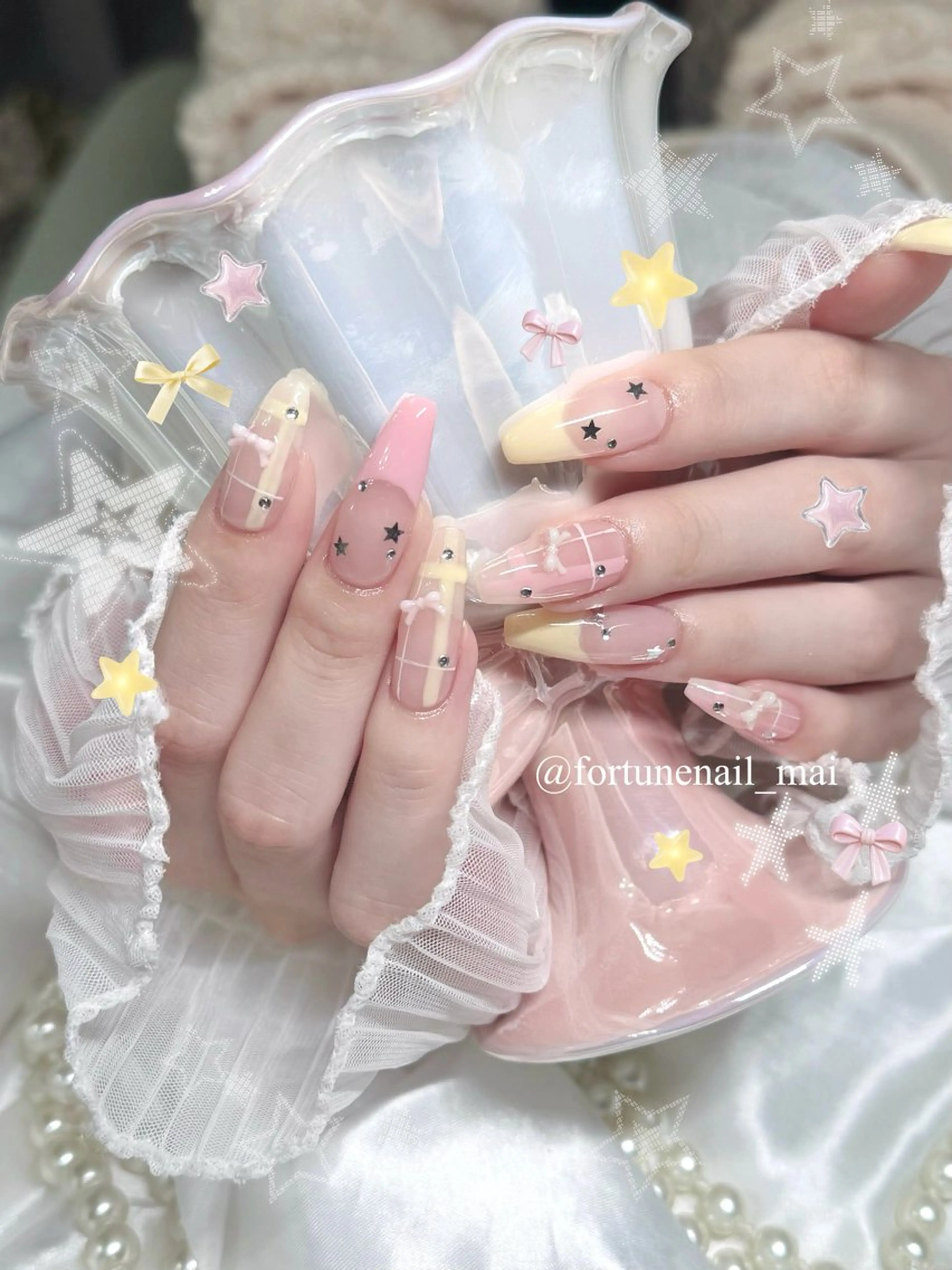 ネイル ハンドネイル 🎀Mai 🎀⋆.✩のネイルデザイン