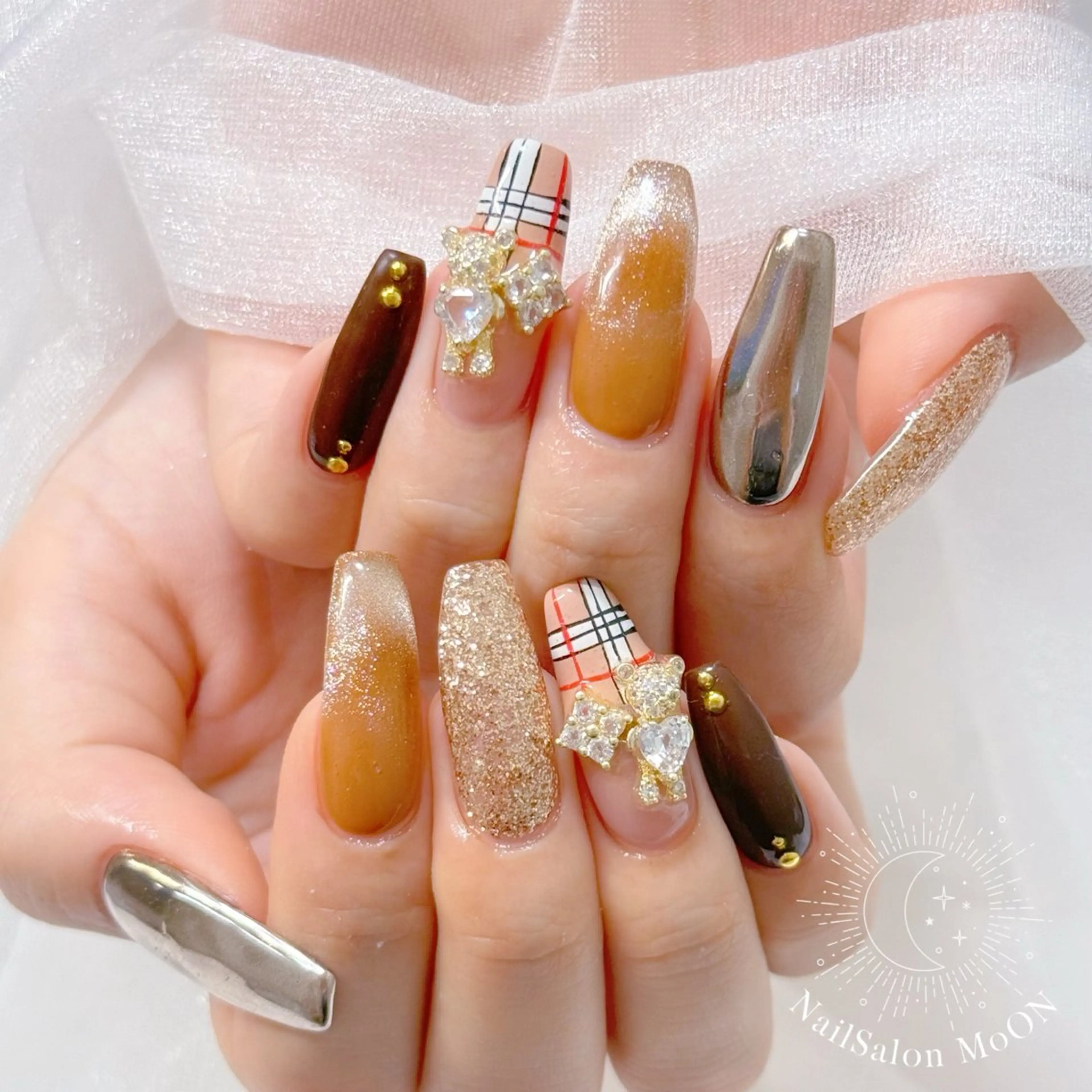 ネイル ハンドネイル ハンドケア MoON...❤︎ MeGuのネイルデザイン