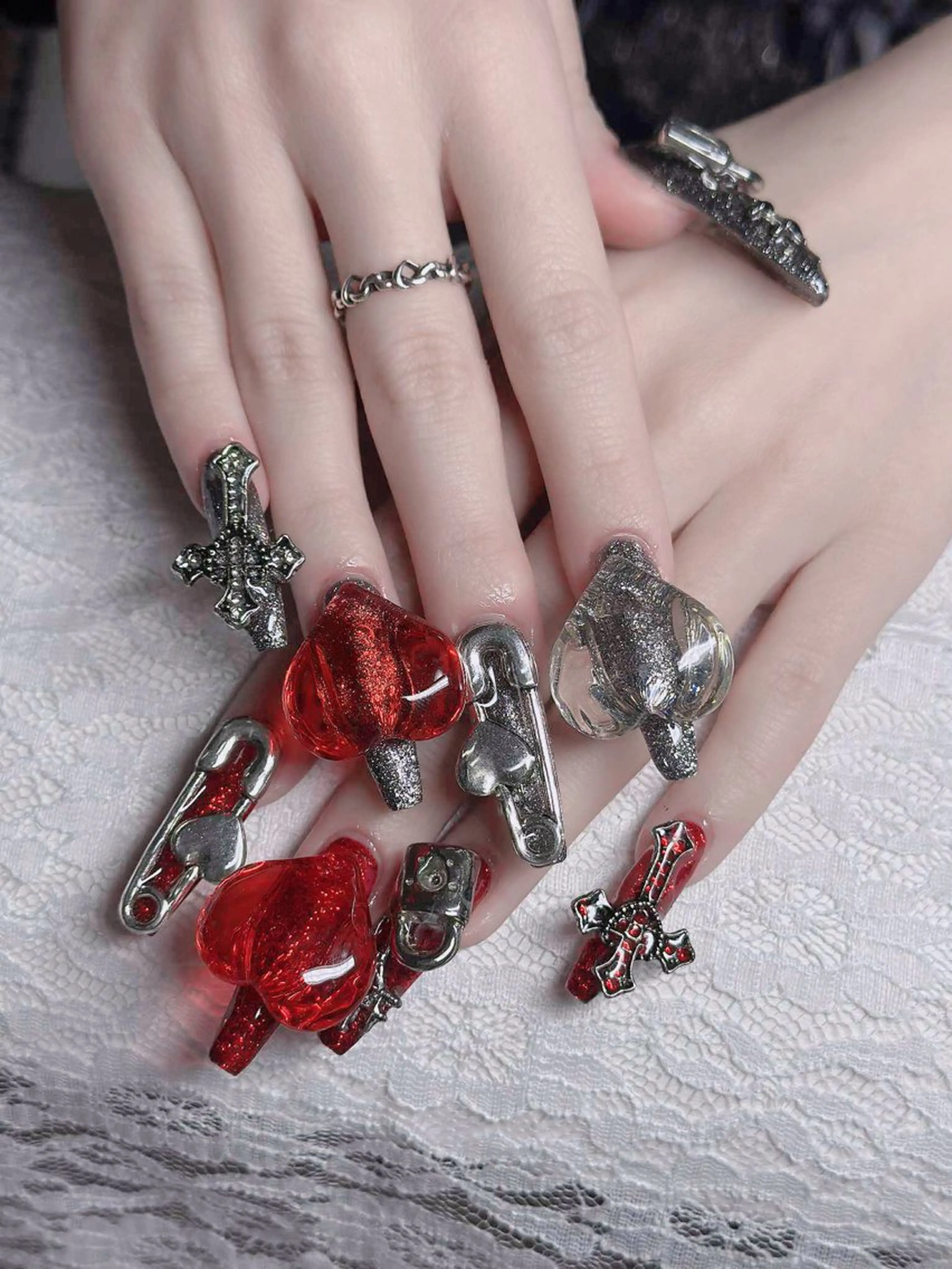 ネイル フレンチネイル ジェルネイル ハロウィン 韓国ネイル マグネットネイル ハンドネイル Hbaby nailのネイルデザイン