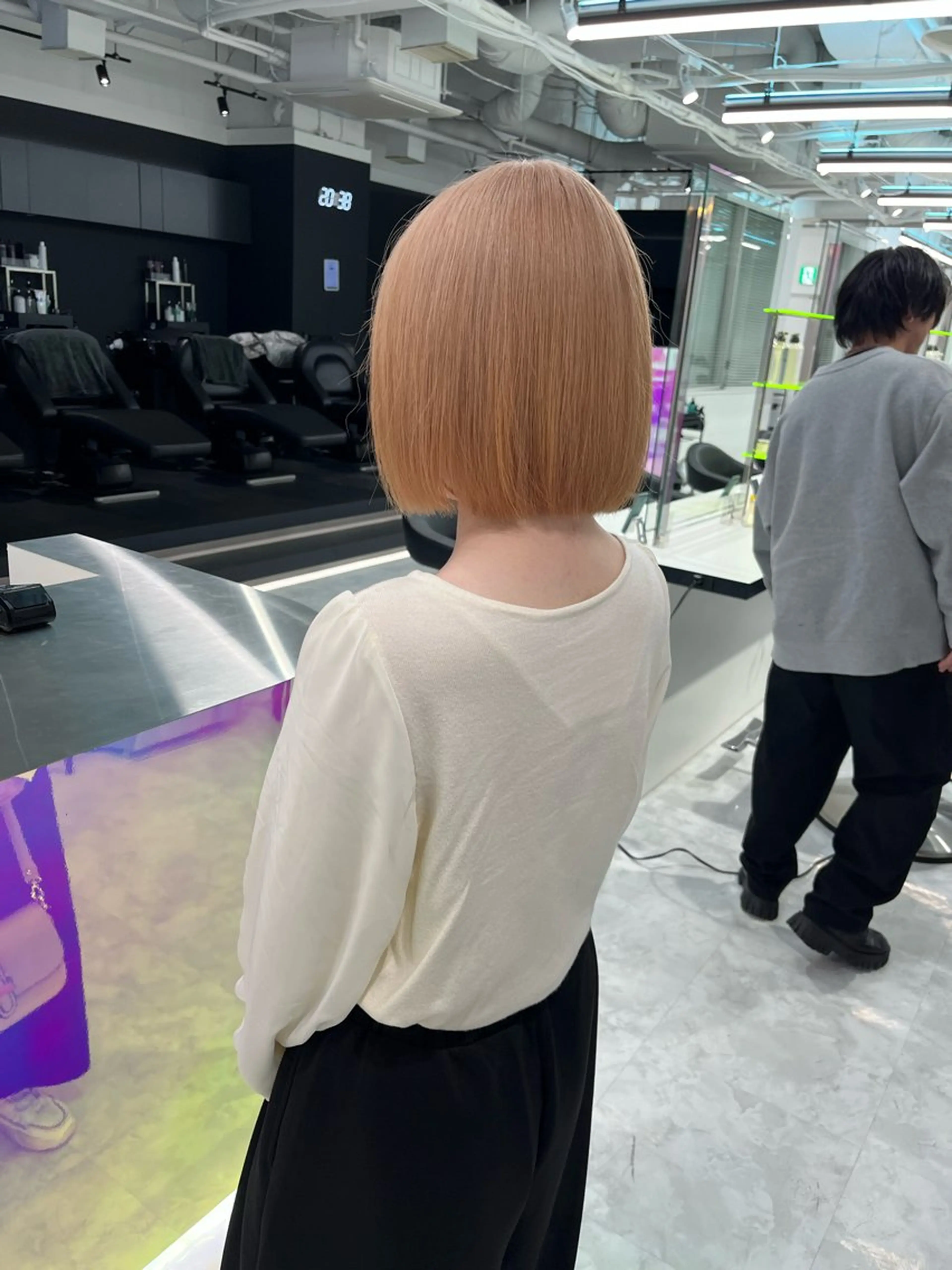 ショート カラー ヘアカラー トレンドレイヤー No.1/KOHEIのヘアスタイル