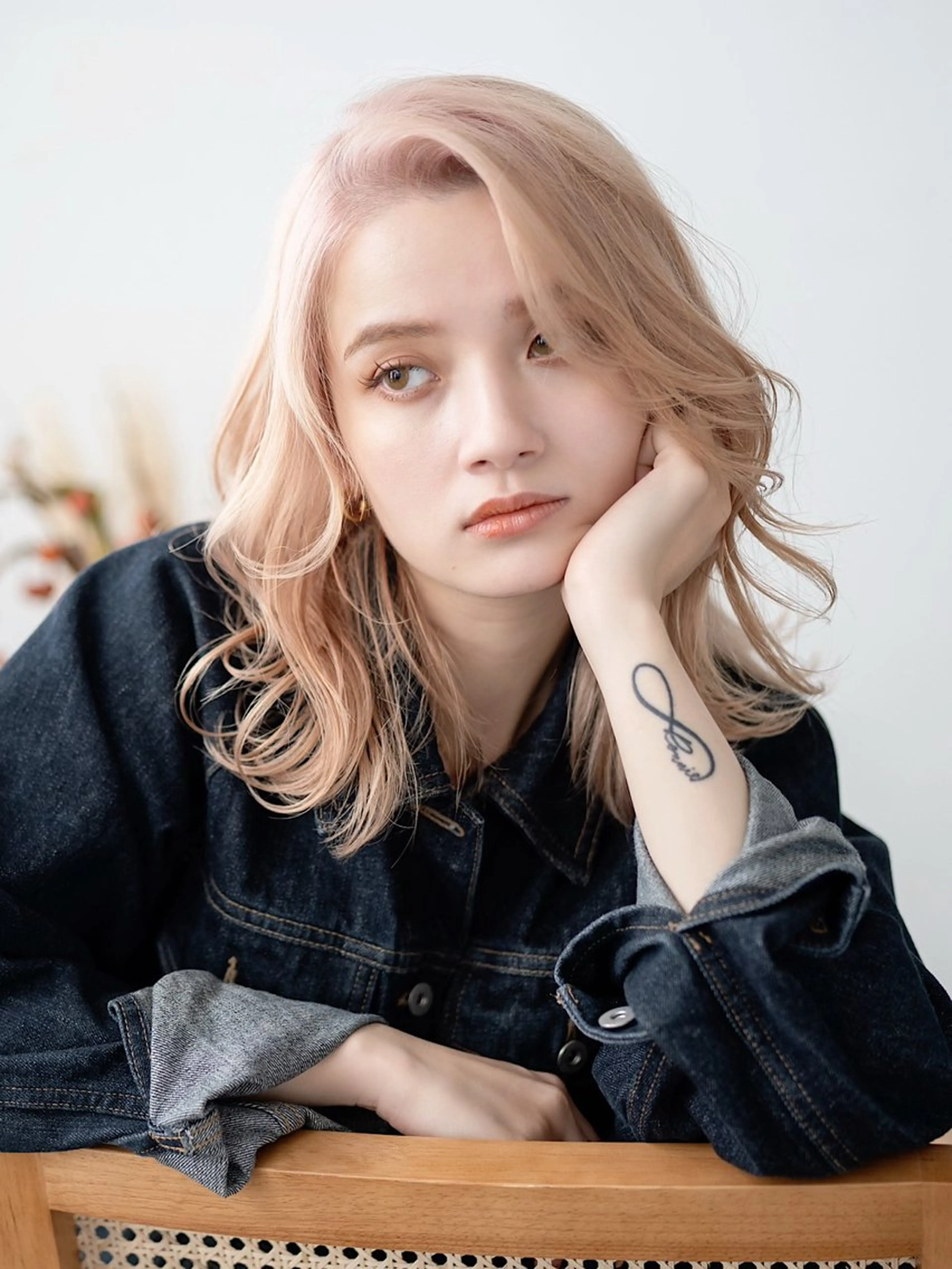 セミロング ヘアカラー 🫧透明感カラー🫧 小松美穂のヘアスタイル