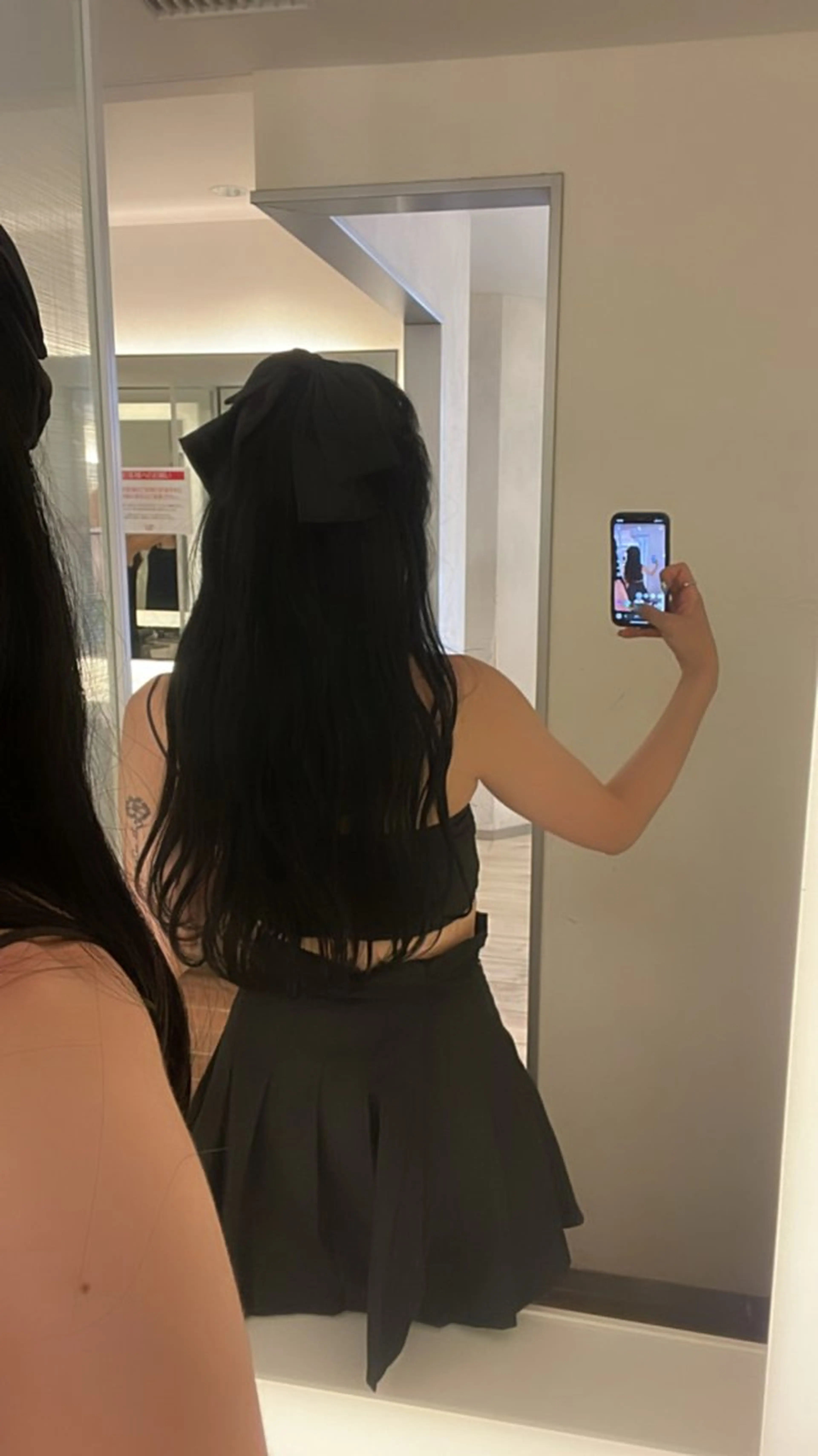 ロング 顔まわりレイヤー 顔周りカット 姫カット 髪質改善 韓国風ヘア カット ヘアカラー トリートメント トレンド韓国レイヤー 🇰🇷のんのヘアスタイル