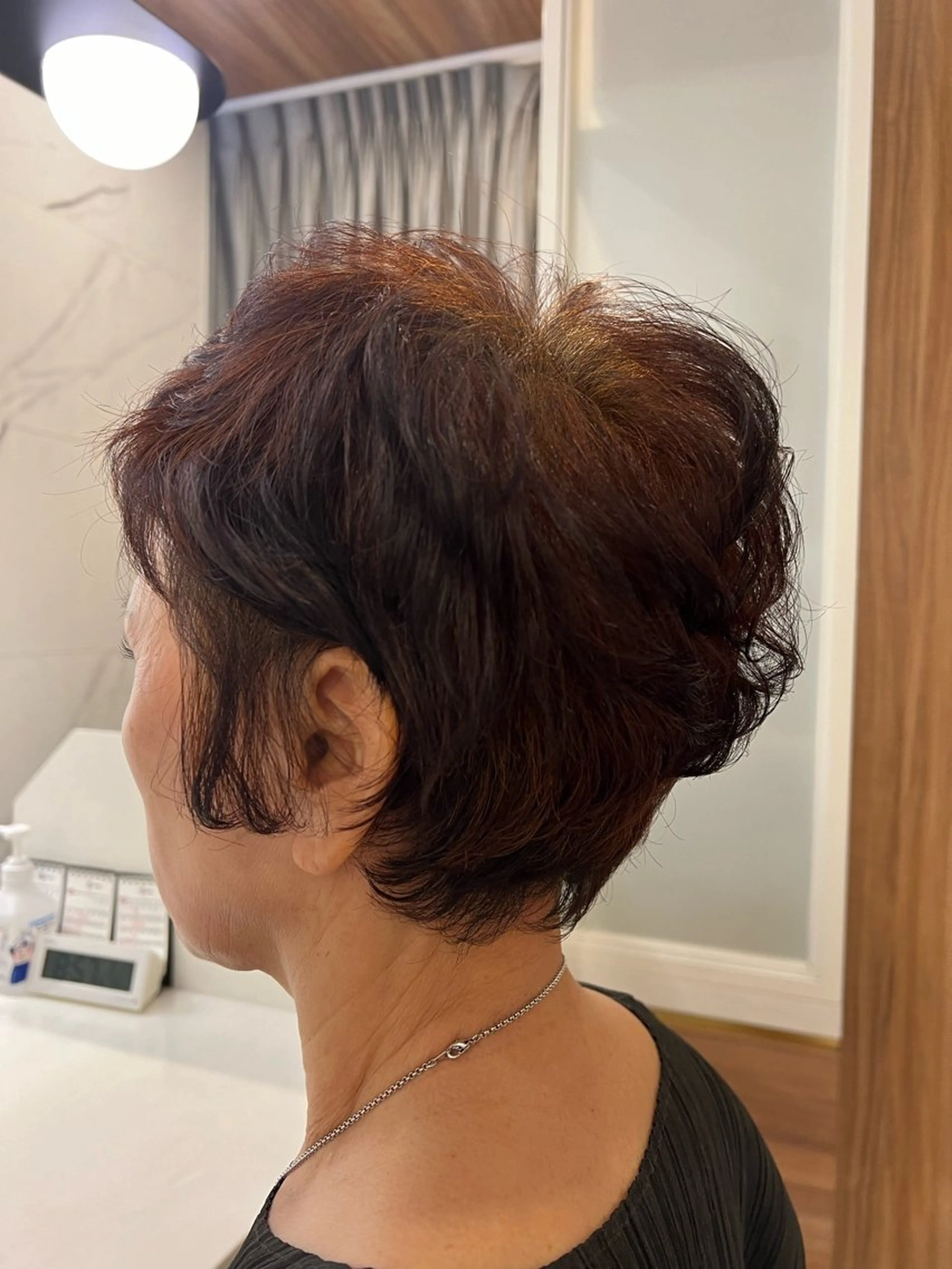 ショート 村中 逸紀のヘアスタイル