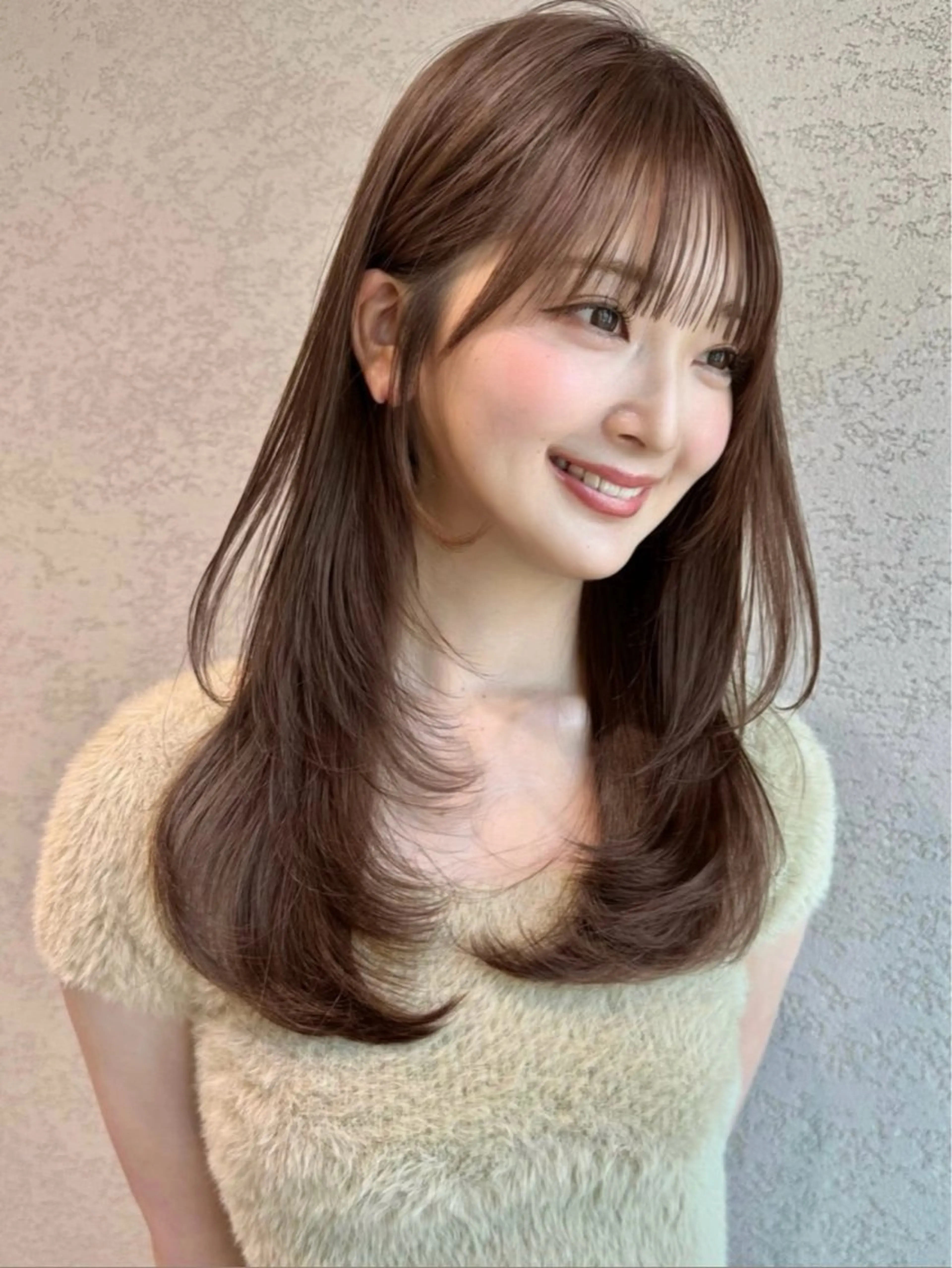 セミロング カラー カット ヘアカラー トリートメント 興津/韓国レイヤー ダブルカラー美髪縮毛のヘアスタイル