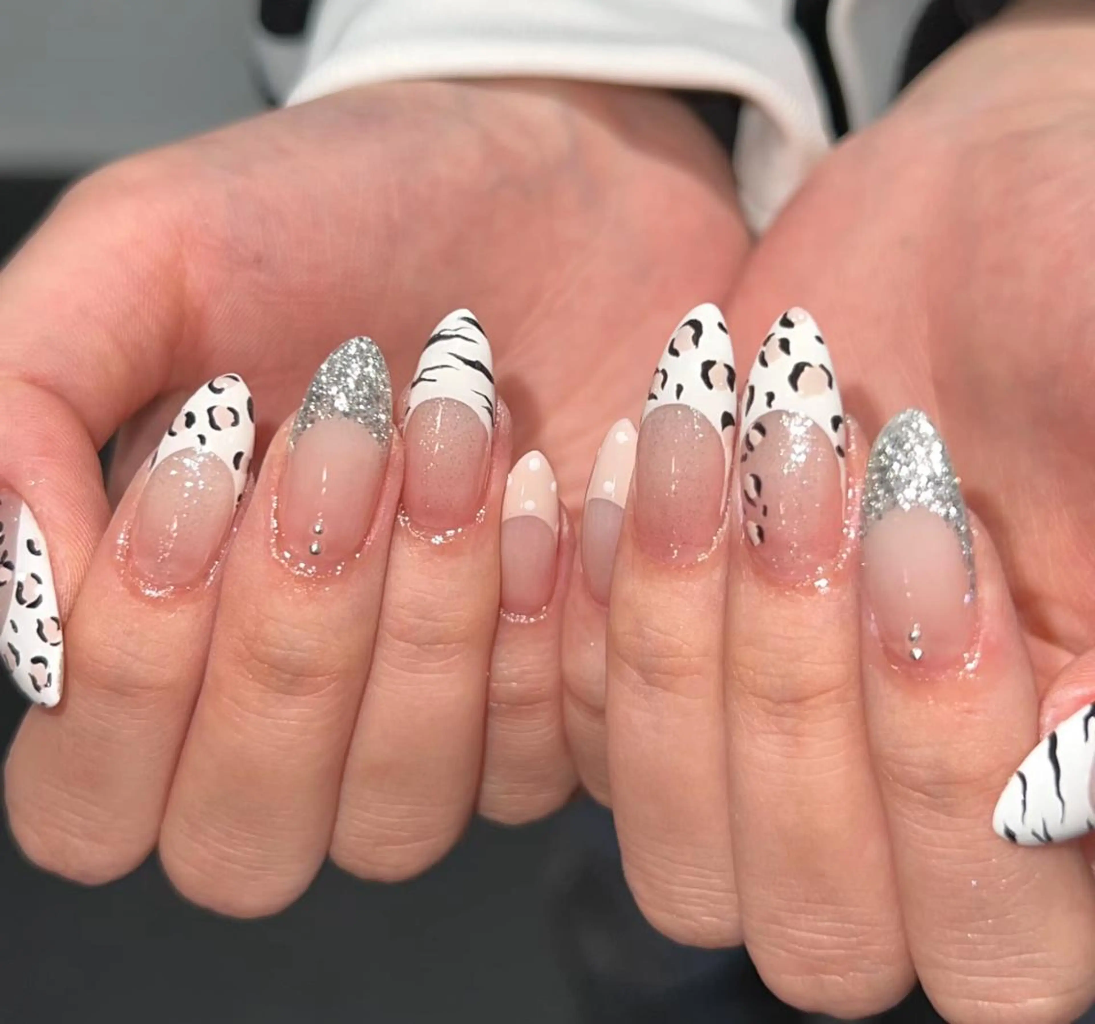 ネイル ハンドネイル エリ🫧 nail池袋東口のネイルデザイン