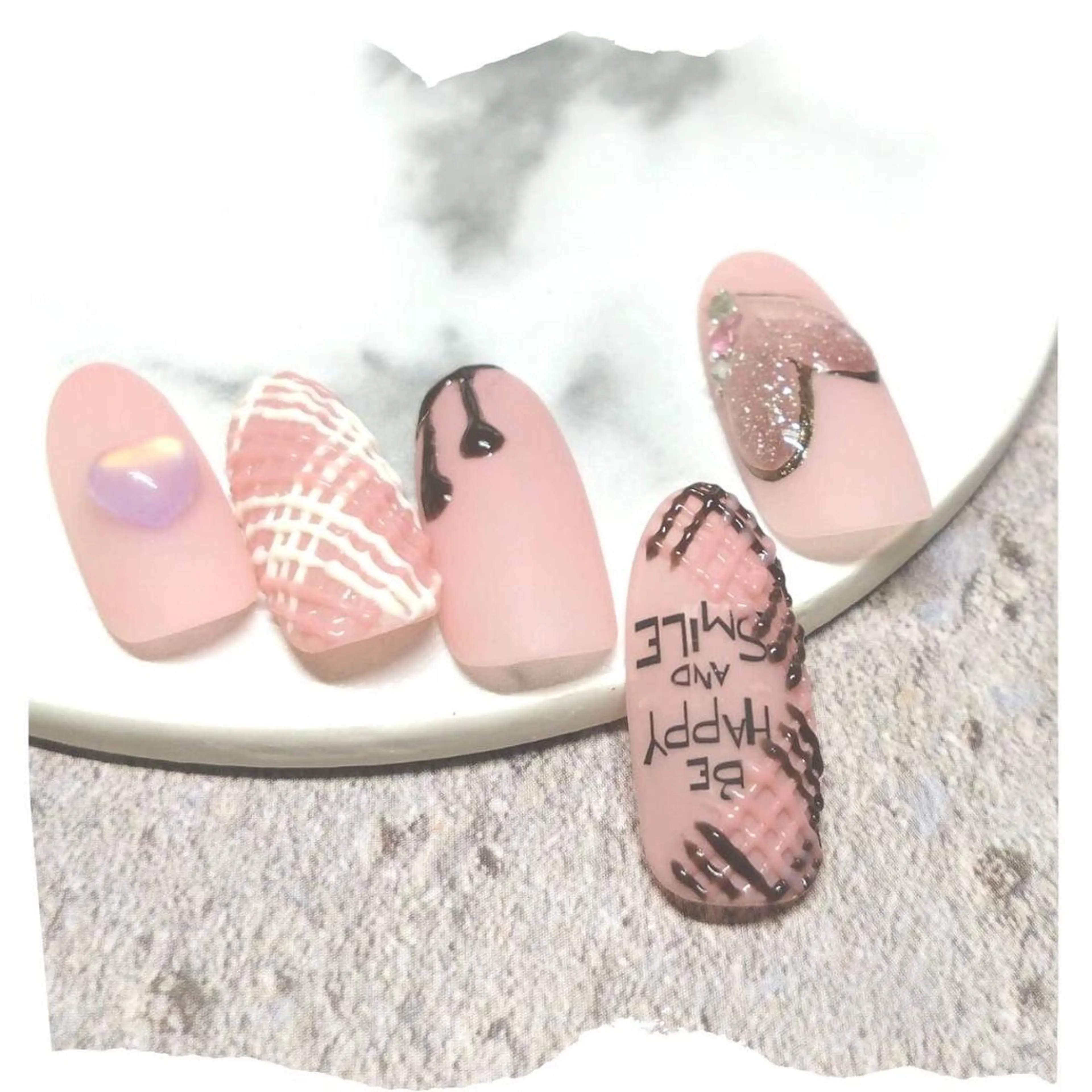 ネイル 大島 七海のネイルデザイン