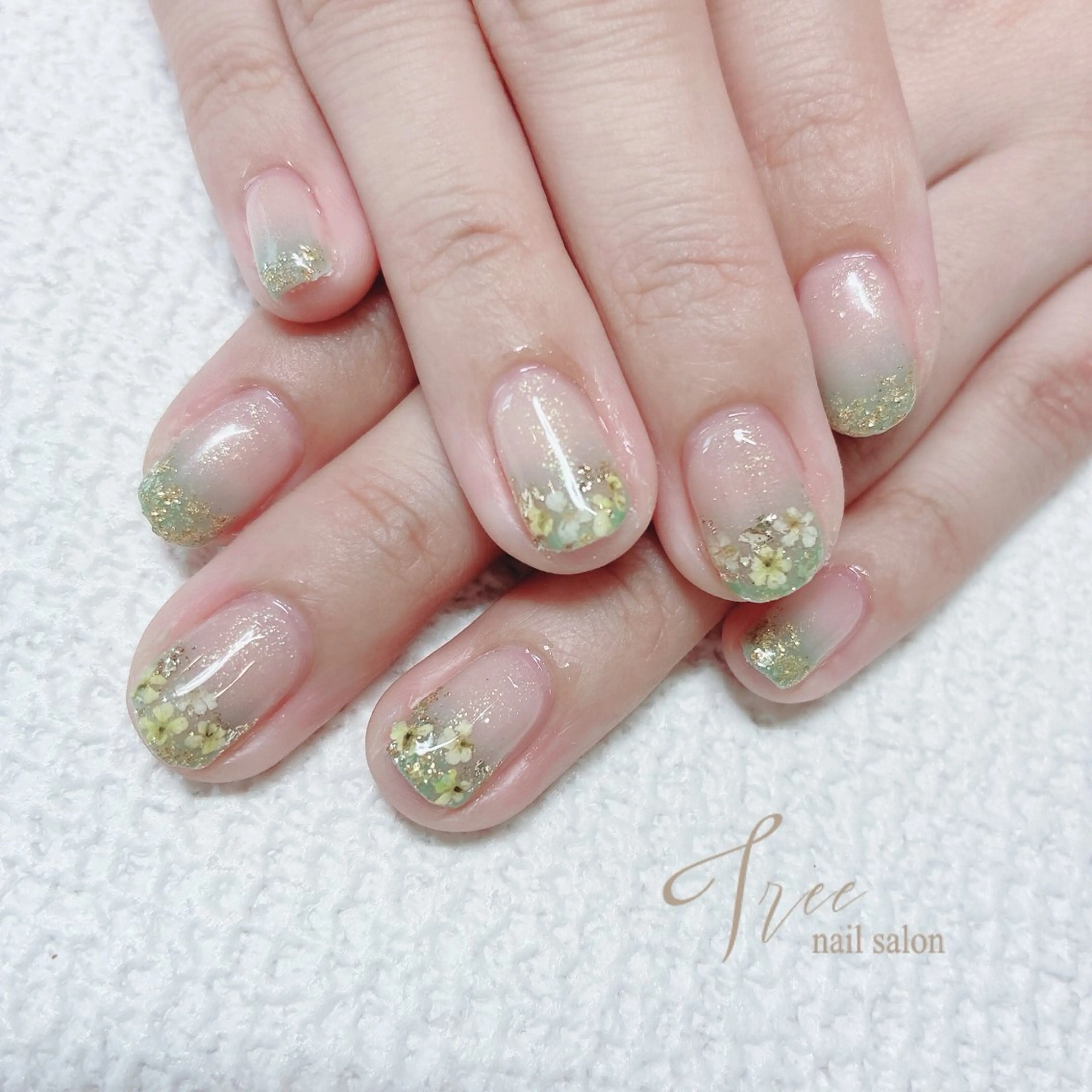 ネイル Tree 〜saito〜のネイルデザイン