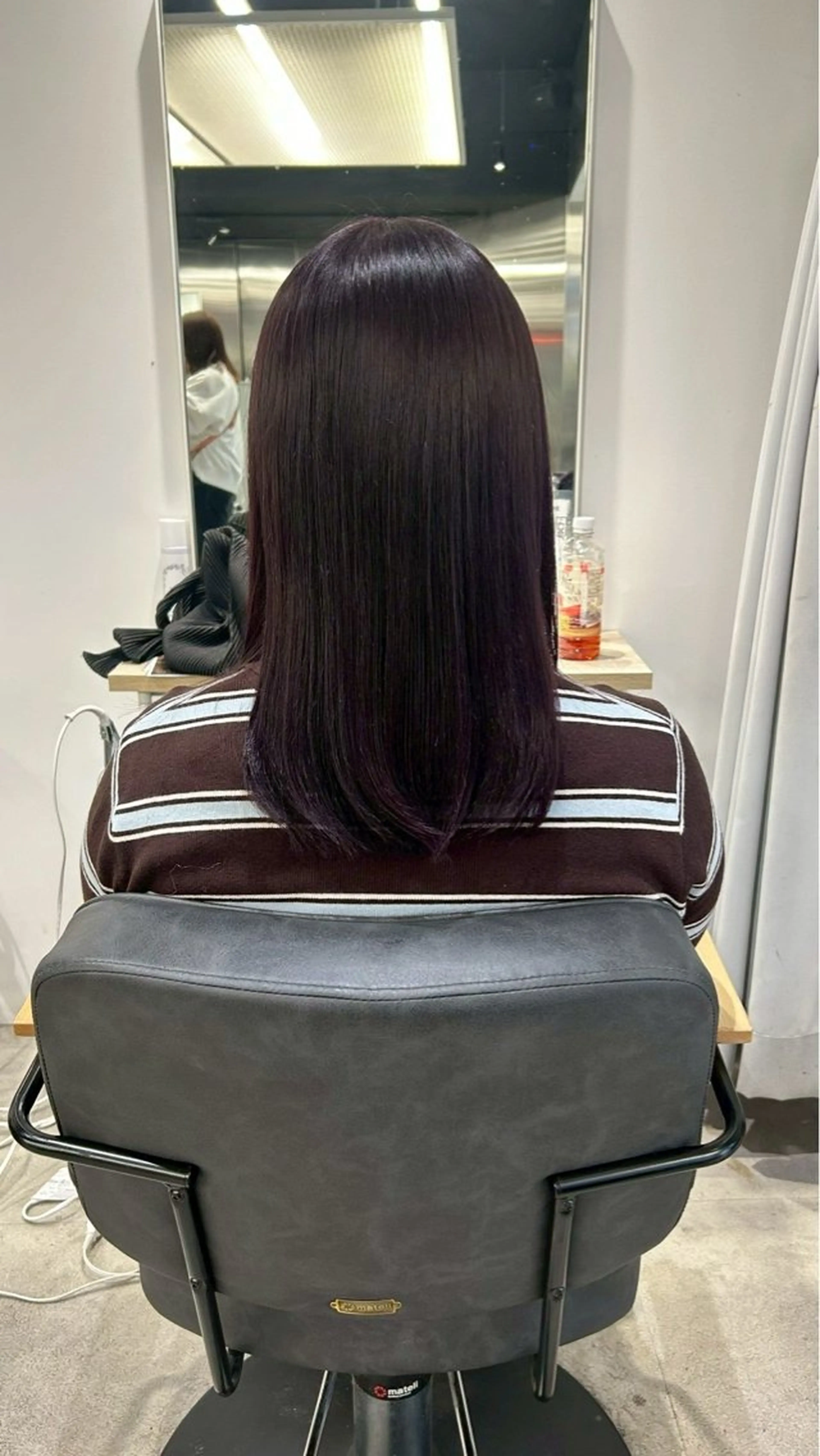 ミディアム カラー ヘアカラー himari💜 ハイトーンカラーのヘアスタイル