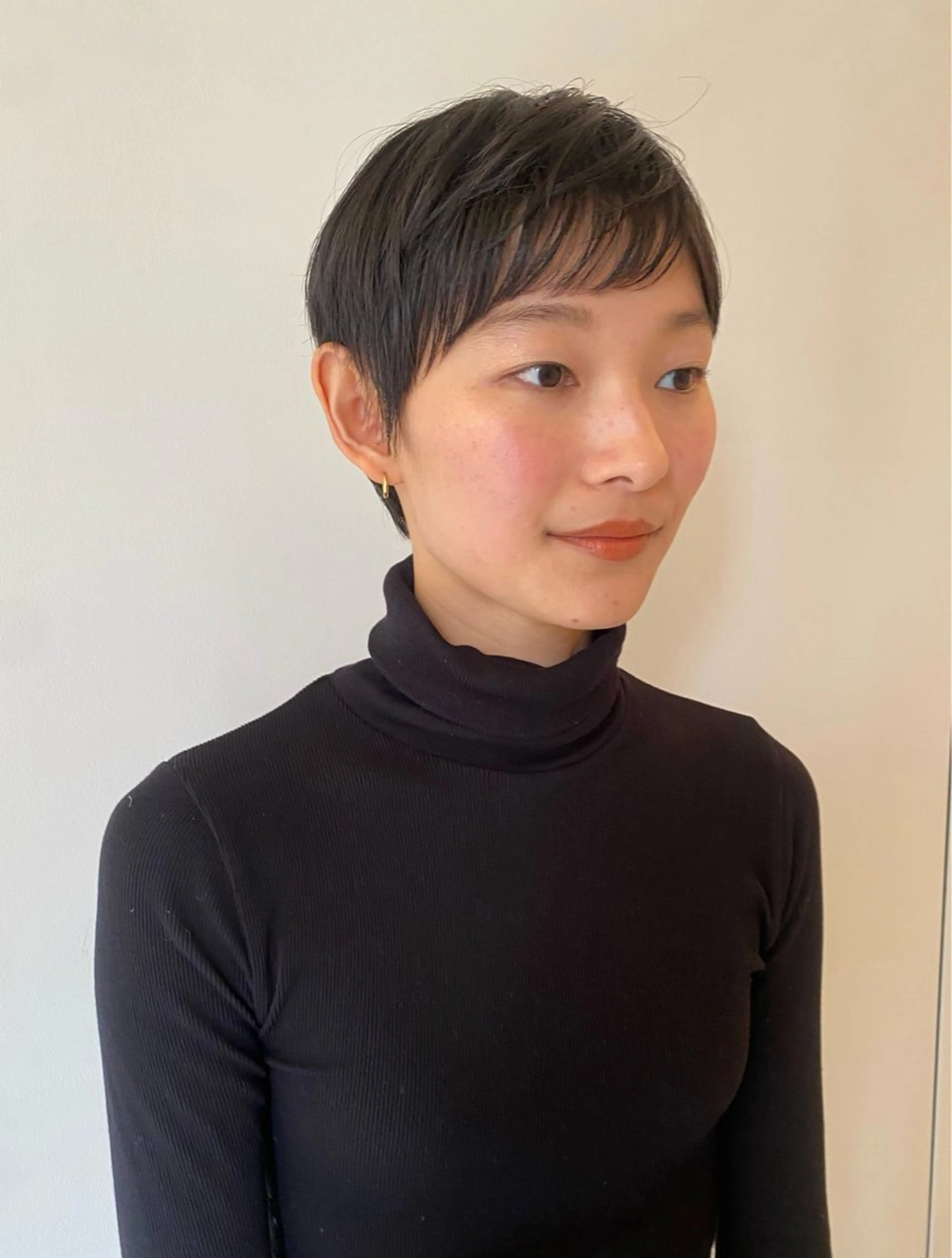 ショート Tomoka🐶🌟 似合わせカット✂︎のヘアスタイル