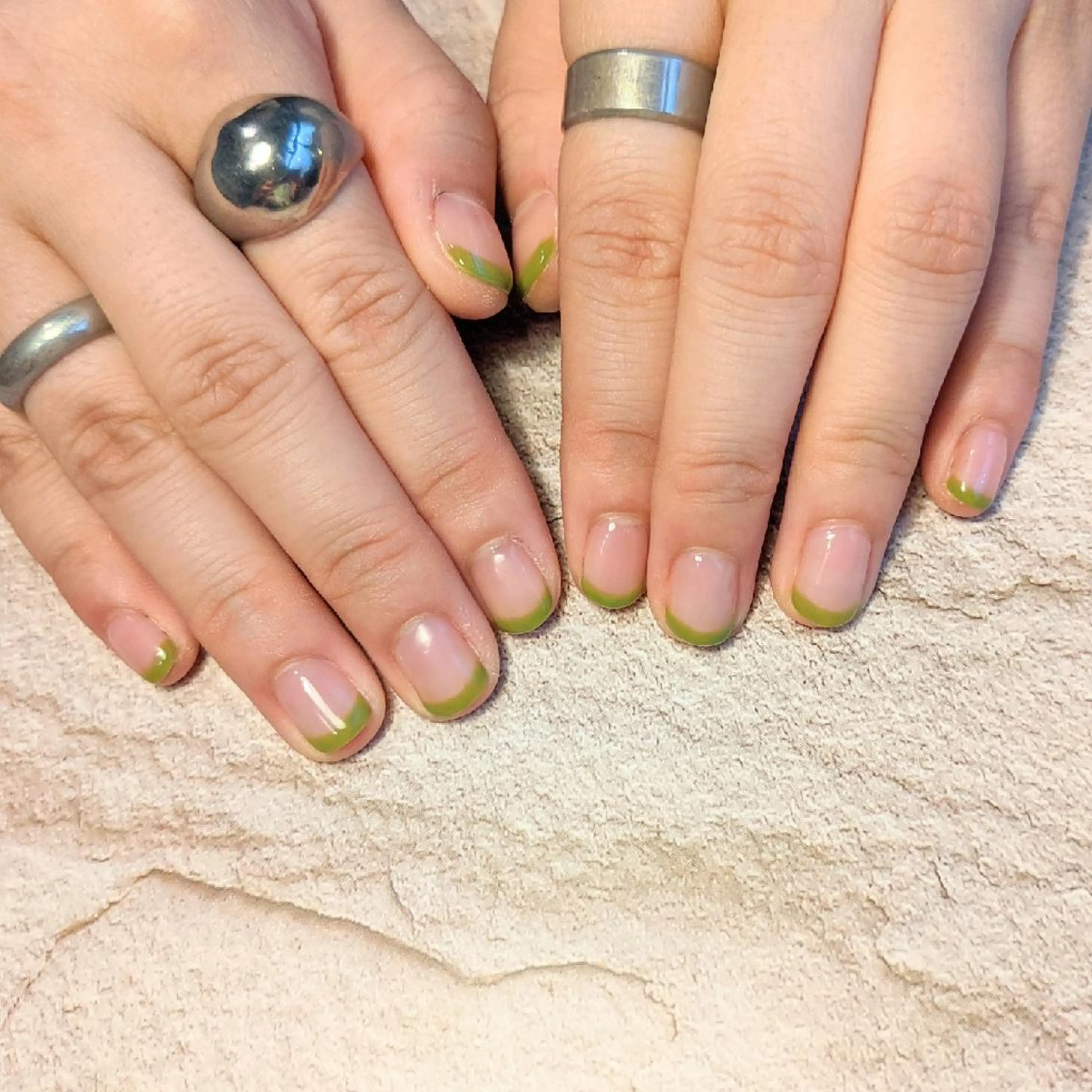 ネイル ｱｲﾗｯｼｭ ﾈｲﾙ ｻﾛﾝ つけるのマツエク・マツパデザイン