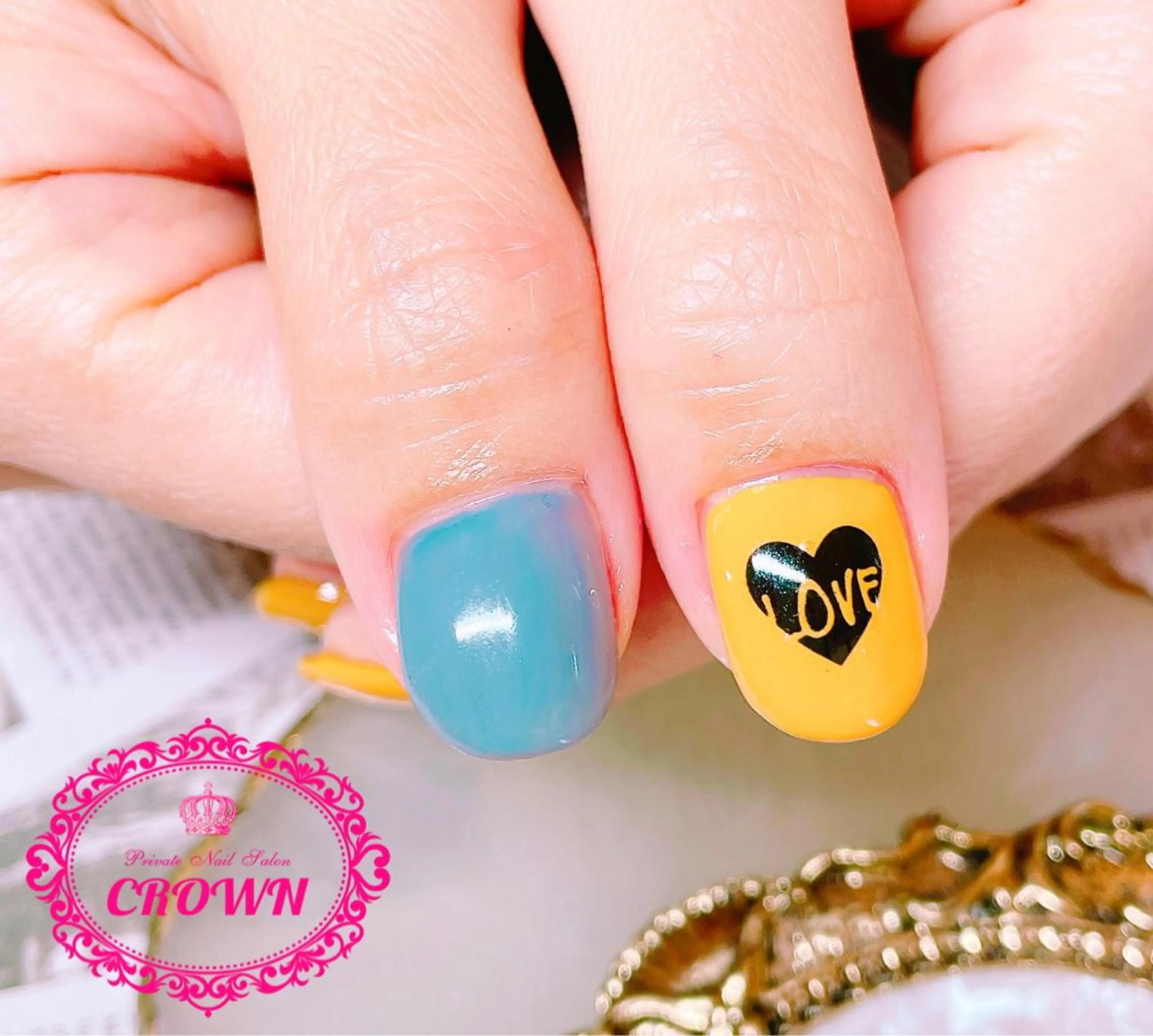 ネイル CROWN プライベートサロンのネイルデザイン