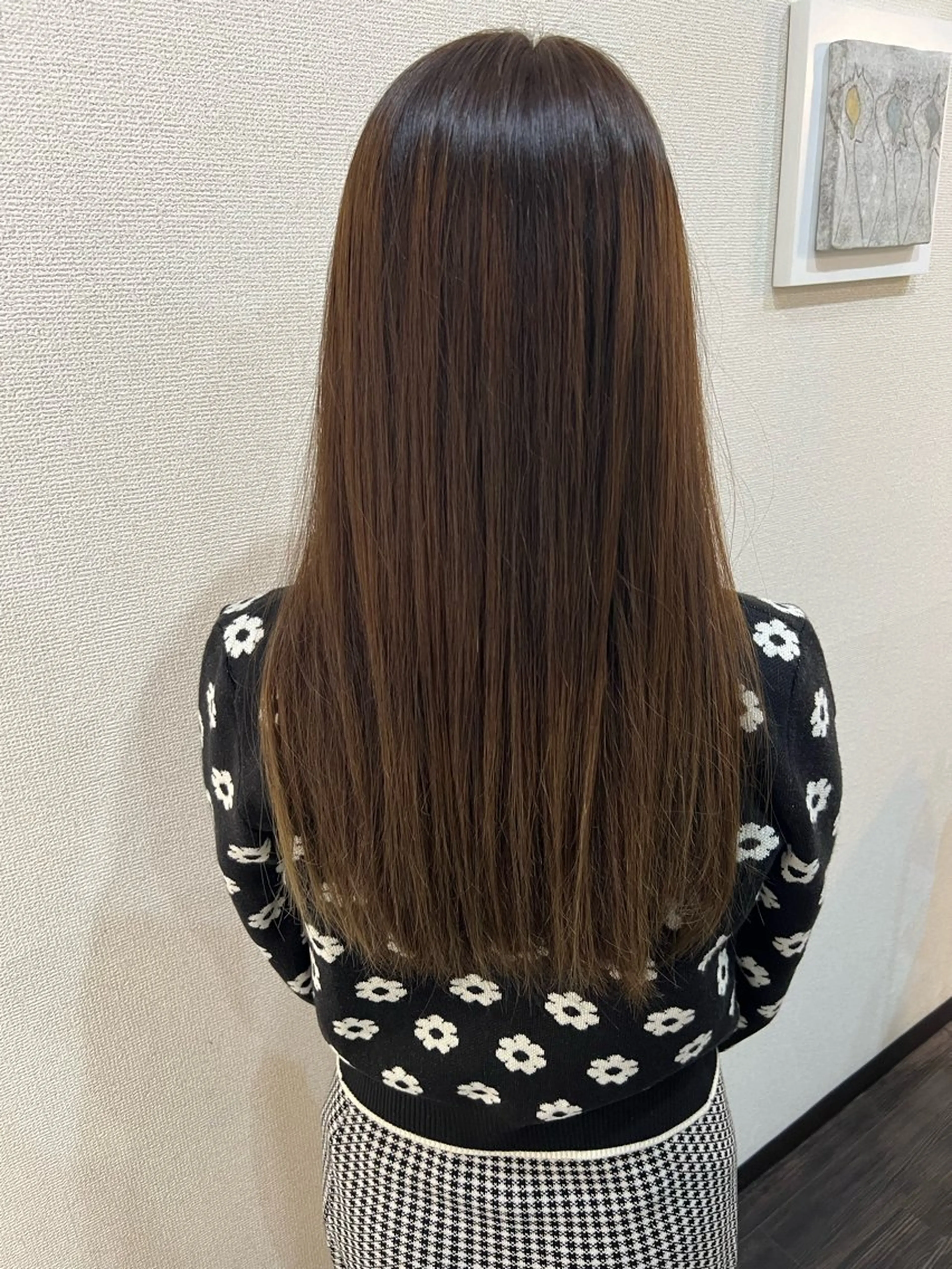 ロング 岡野 香那のヘアスタイル