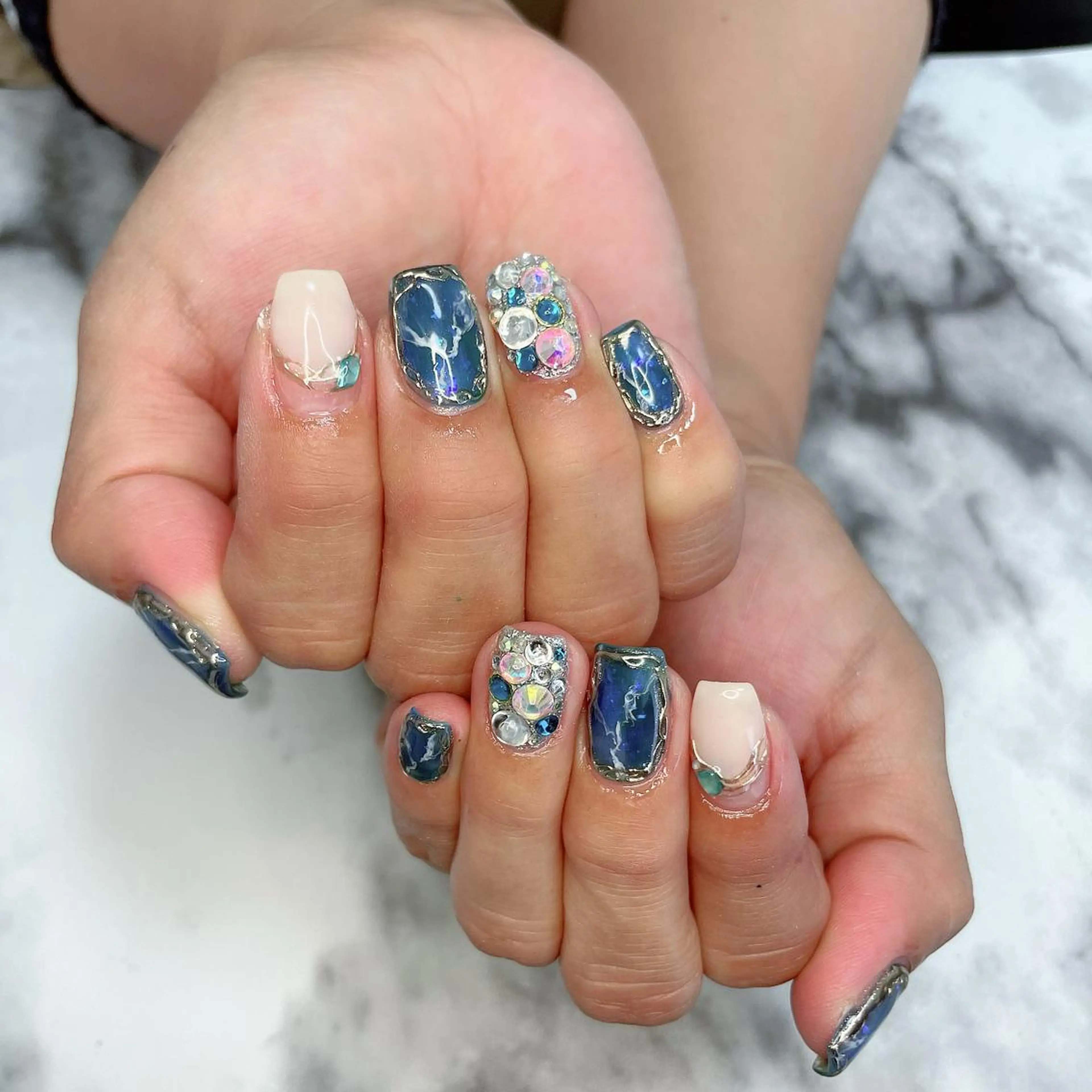 ネイル ハンドネイル Kayo 💅のネイルデザイン